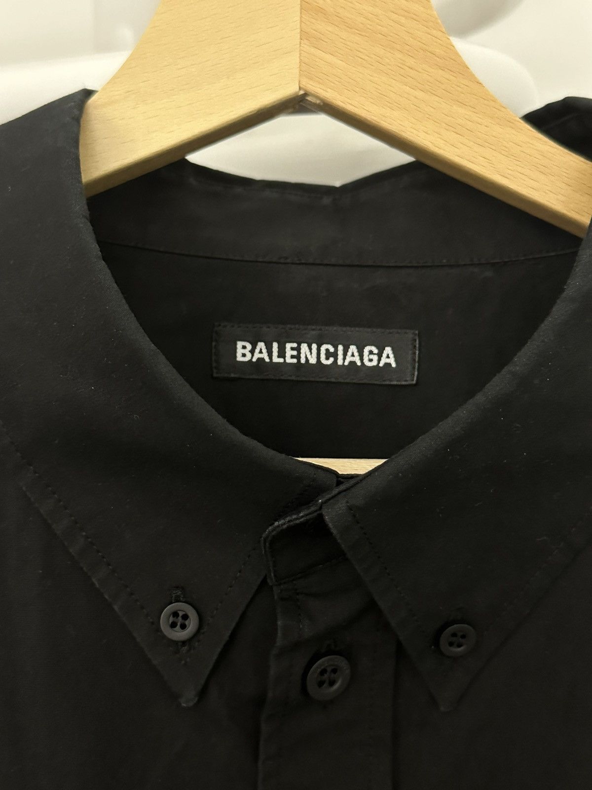 Balenciaga BB Quest Logo Shirt Size US XL / EU 56 / 4 - 3 Thumbnail