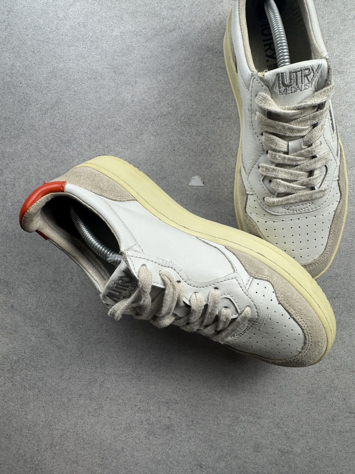 AUTRY Autry Medalist Blanc et Beige Taille 38 SKU A81 Size US 7 / IT 37 - 5 Thumbnail