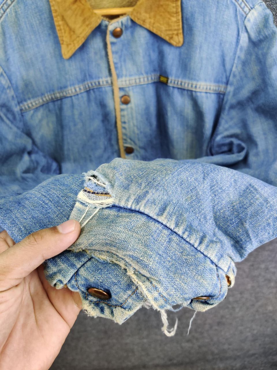 Japanese Brand Vintage Thrashed 90s Blue Bell Maverick Denim Jacket Size US M / EU 48-50 / 2 - 12 Thumbnail