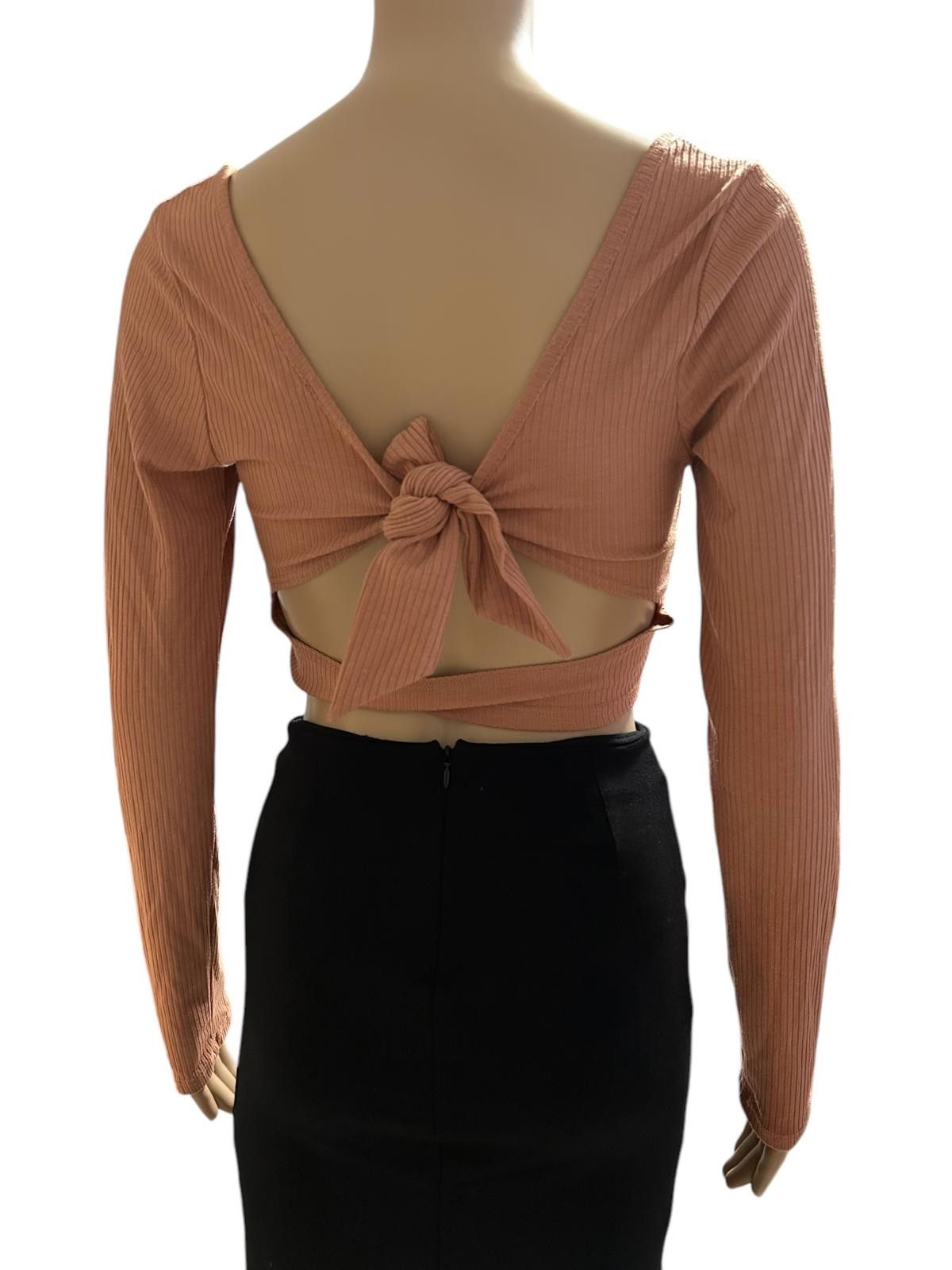 Designer Chic Pink Ribbed Crop Top Size M / US 6-8 / IT 42-44 - 2 Thumbnail
