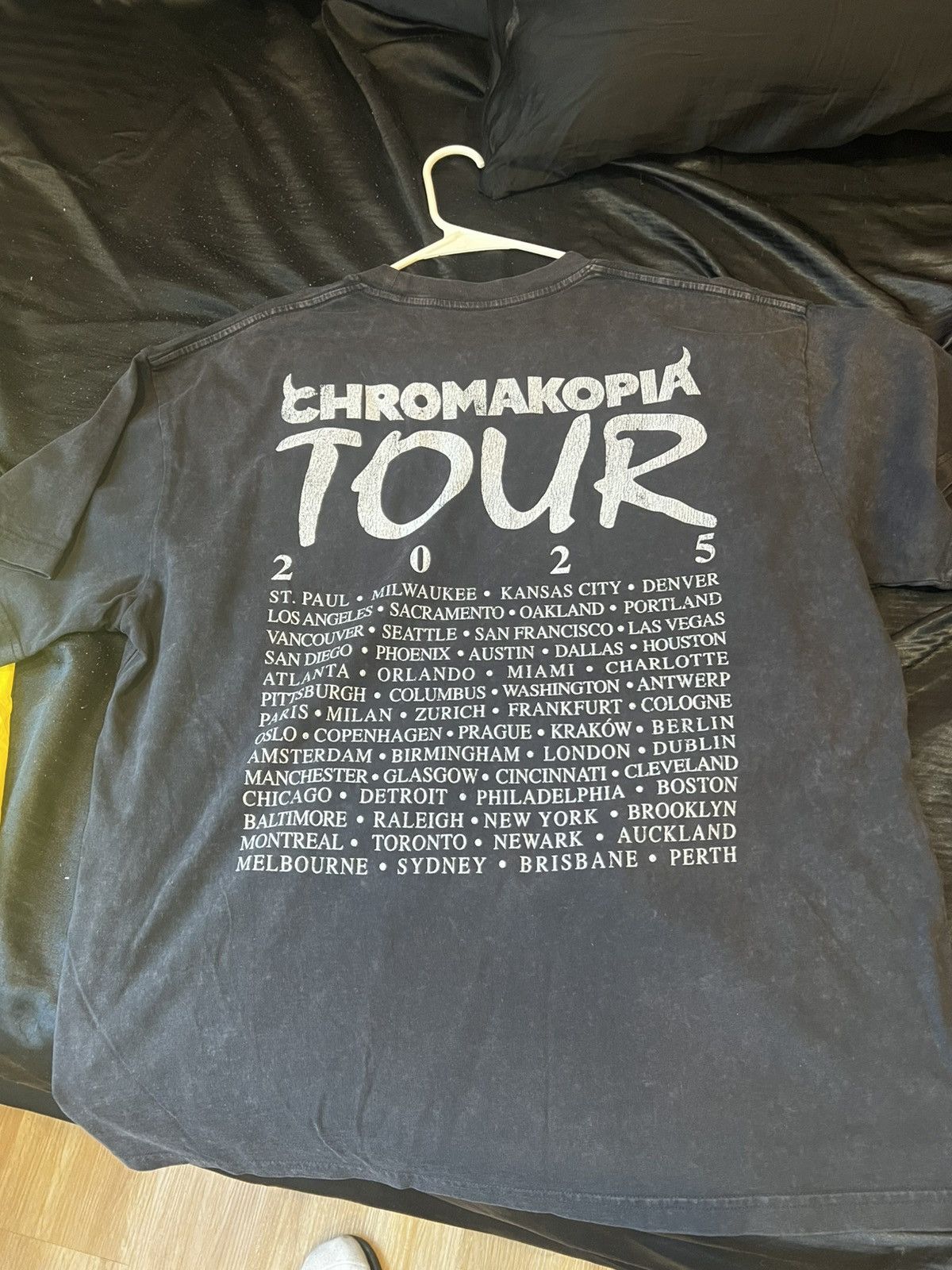 Tyler The Creator 2025 Chromakopia Tour Chrome T-Shirt Size US L / EU 52-54 / 3 - 4 Thumbnail