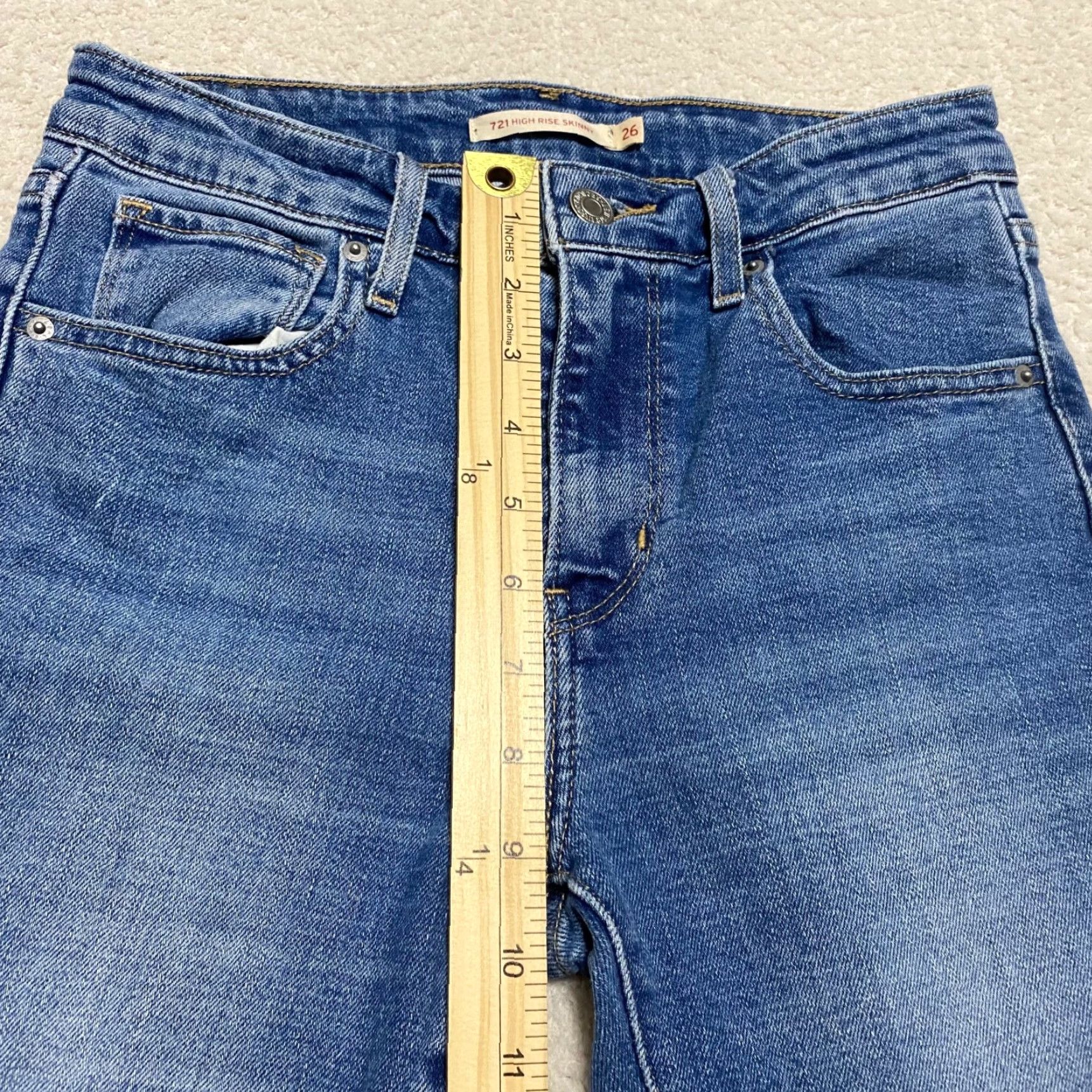 Levi's LEVIS 721 Jeans Women’s Size 26 Medium Wash Denim High Rise Skinny Ankle Blue Jeans Size 42" / US 20 - 5 Thumbnail
