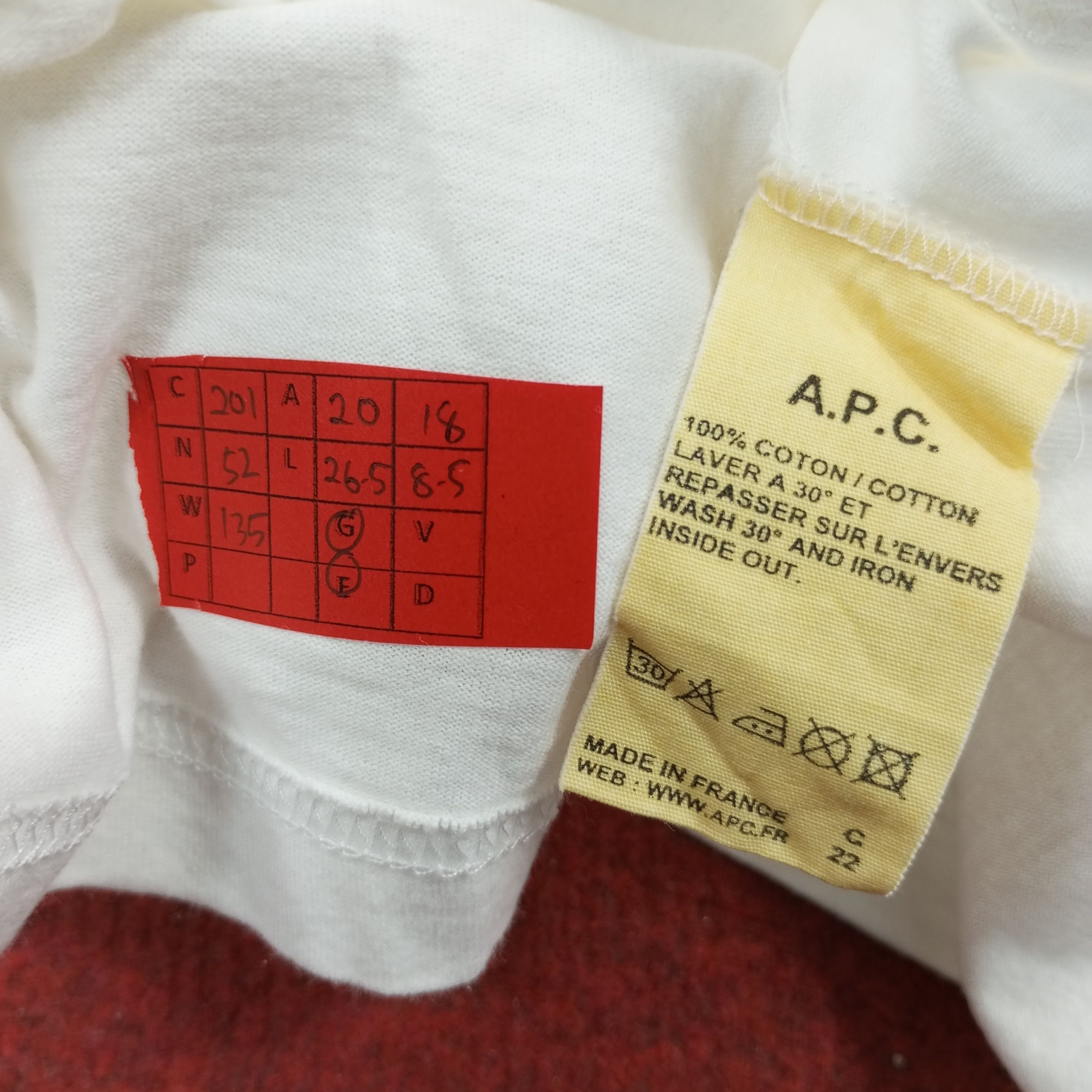 A.P.C. × Vintage A.P.C Fashion Brand Streetwear Tshirt Size US M / EU 48-50 / 2 - 7 Thumbnail