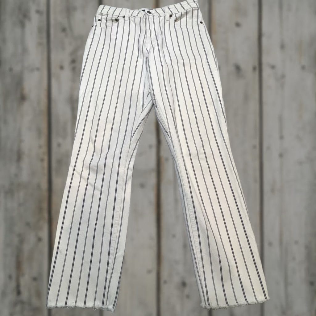 Abercrombie & Fitch VINTAGE Abercrombie Simone High Rise Slim Jeans White Striped 6R 28 Womens Size 28" / US 6 / IT 42 - 1 Thumbnail