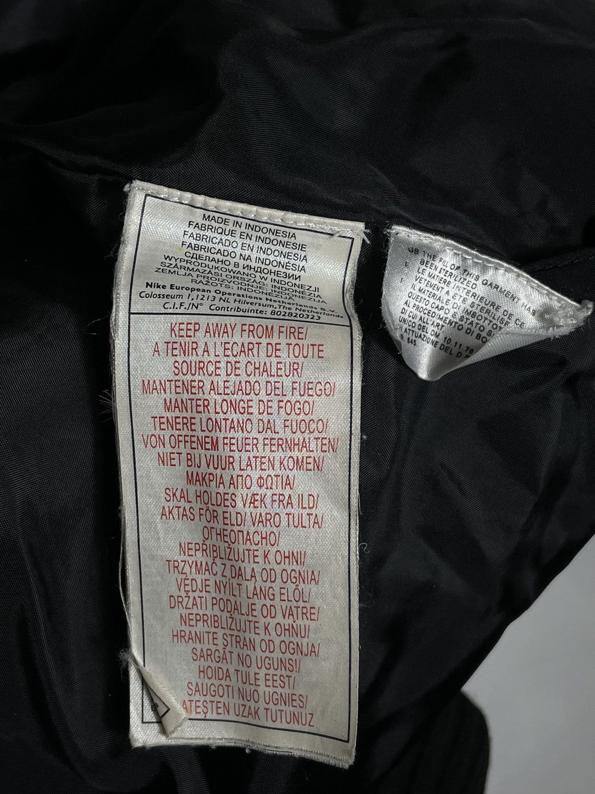 Nike × Vintage Nike Small Swoosh Zip Hoodie Black Y2k 00s Retro Size US M / EU 48-50 / 2 - 12 Thumbnail