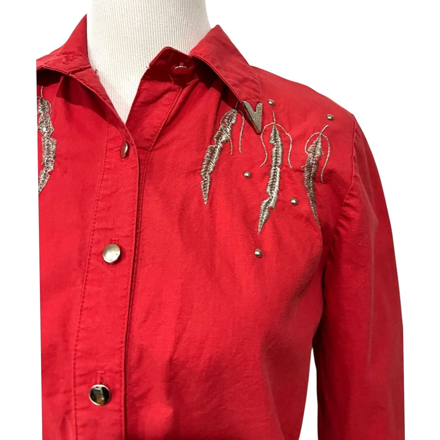 Vintage VINTAGE Lilia Smitty Western Shirt Top Red Cowgirl Studded Embroidered Womens M Shirt Size M / US 6-8 / IT 42-44 - 2 Thumbnail