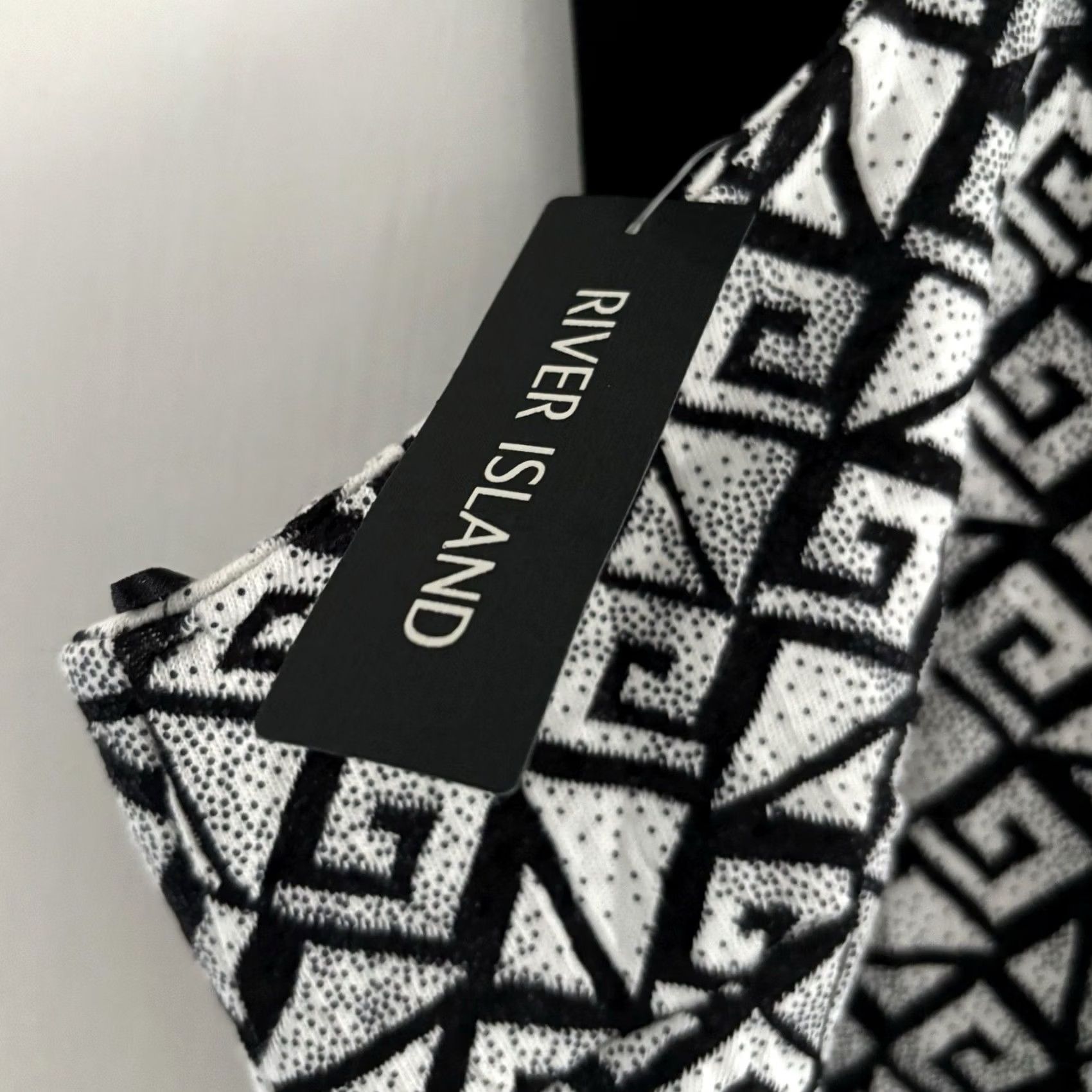 River Island River Island Glamathon Bodycon Dress UK 10 Black Print New with Tags Size L / US 10 / IT 46 - 5 Thumbnail