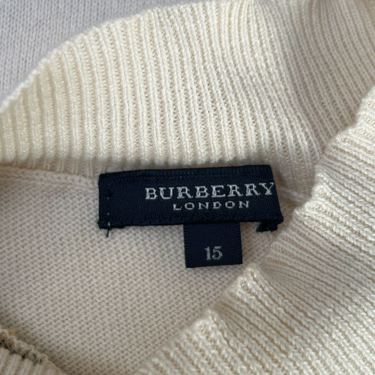Burberry Vintage Burberry Sleeveless Jumper (US 4-6) Size S / US 4 / IT 40 - 7 Thumbnail