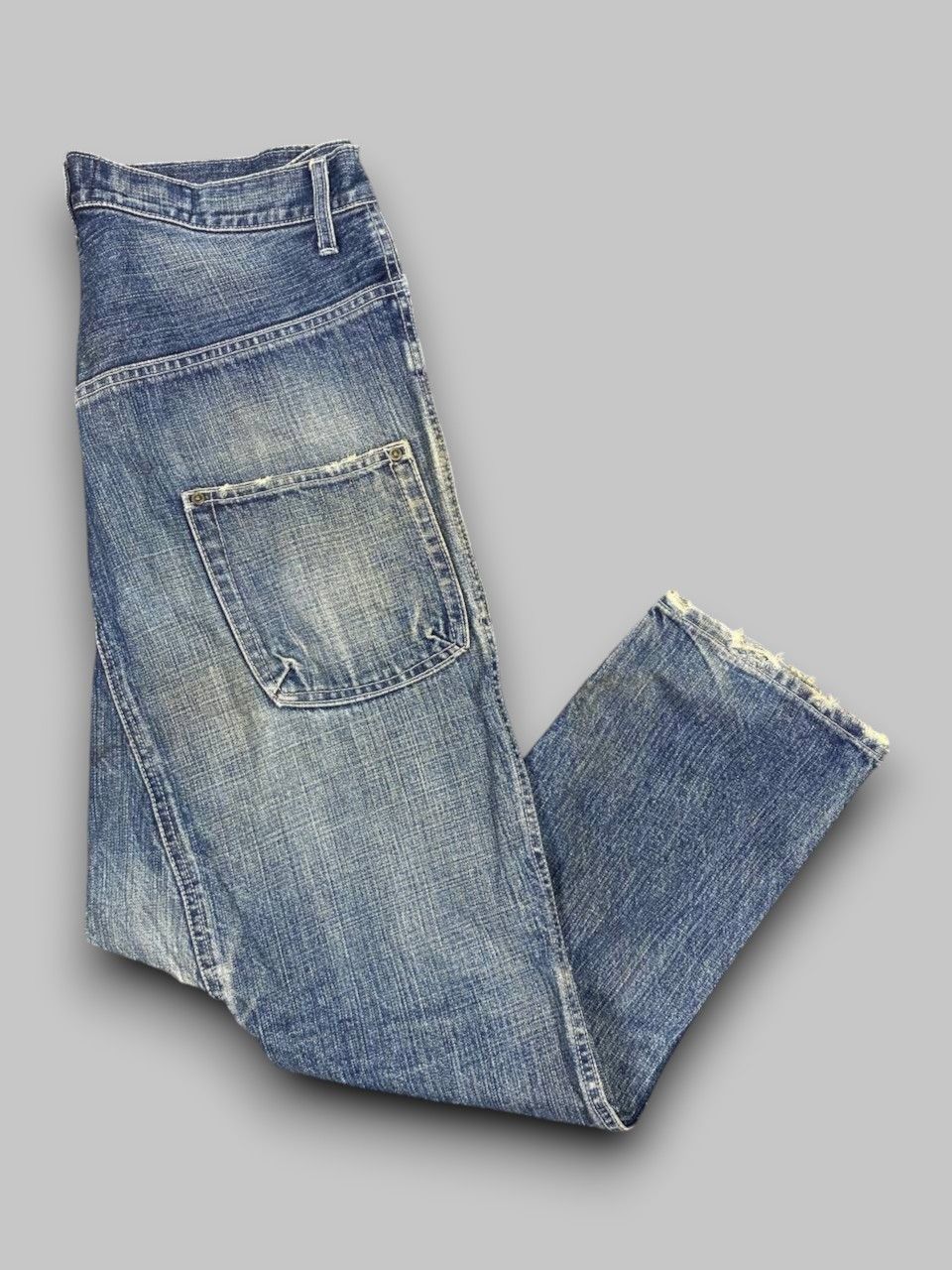 Japanese Brand japanese brand denim nice design missing zipper puller Size US 34 / EU 50 - 1 Thumbnail