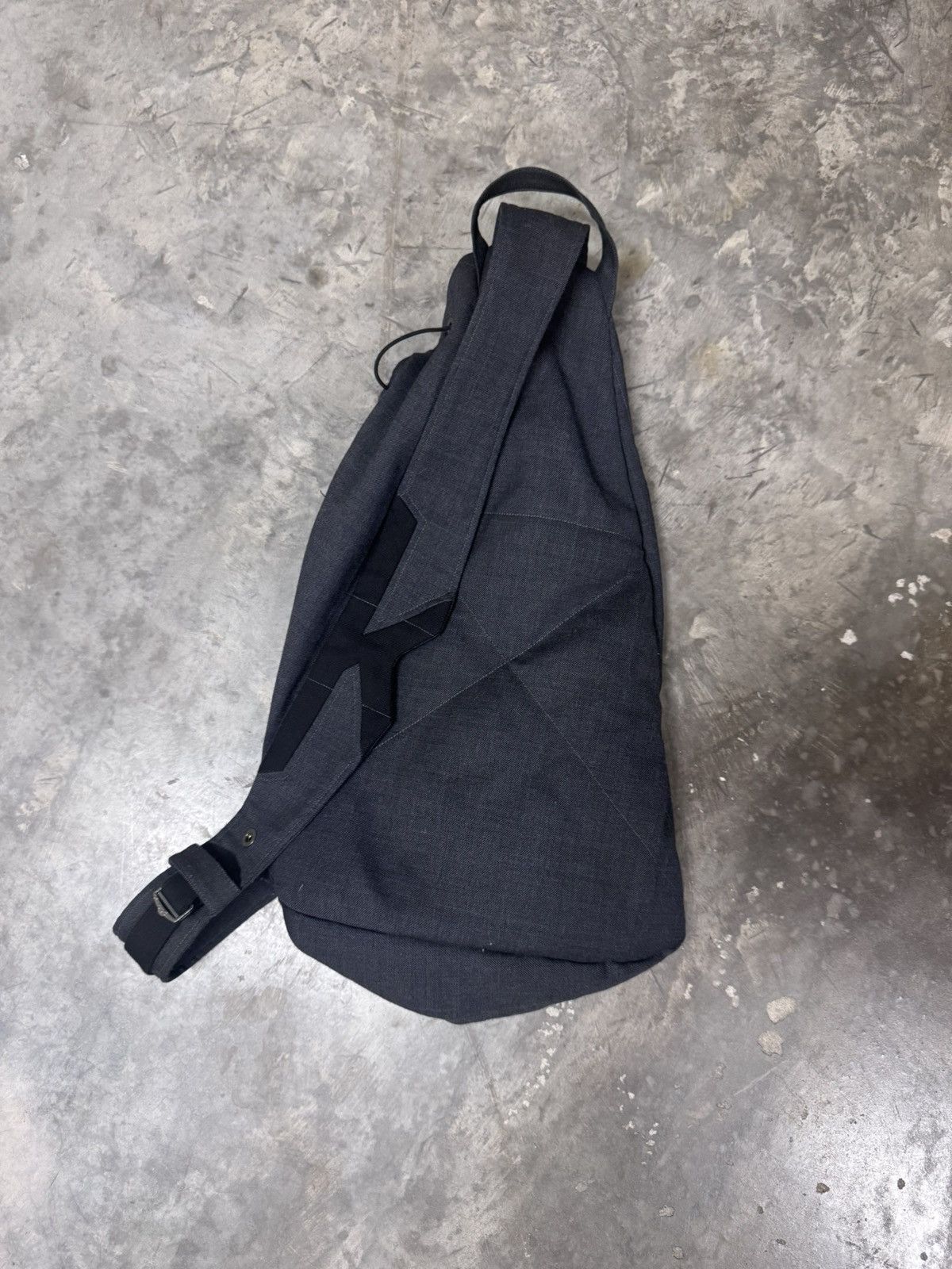 Kiko Kostadinov Solo Crossbody Bag | Grailed