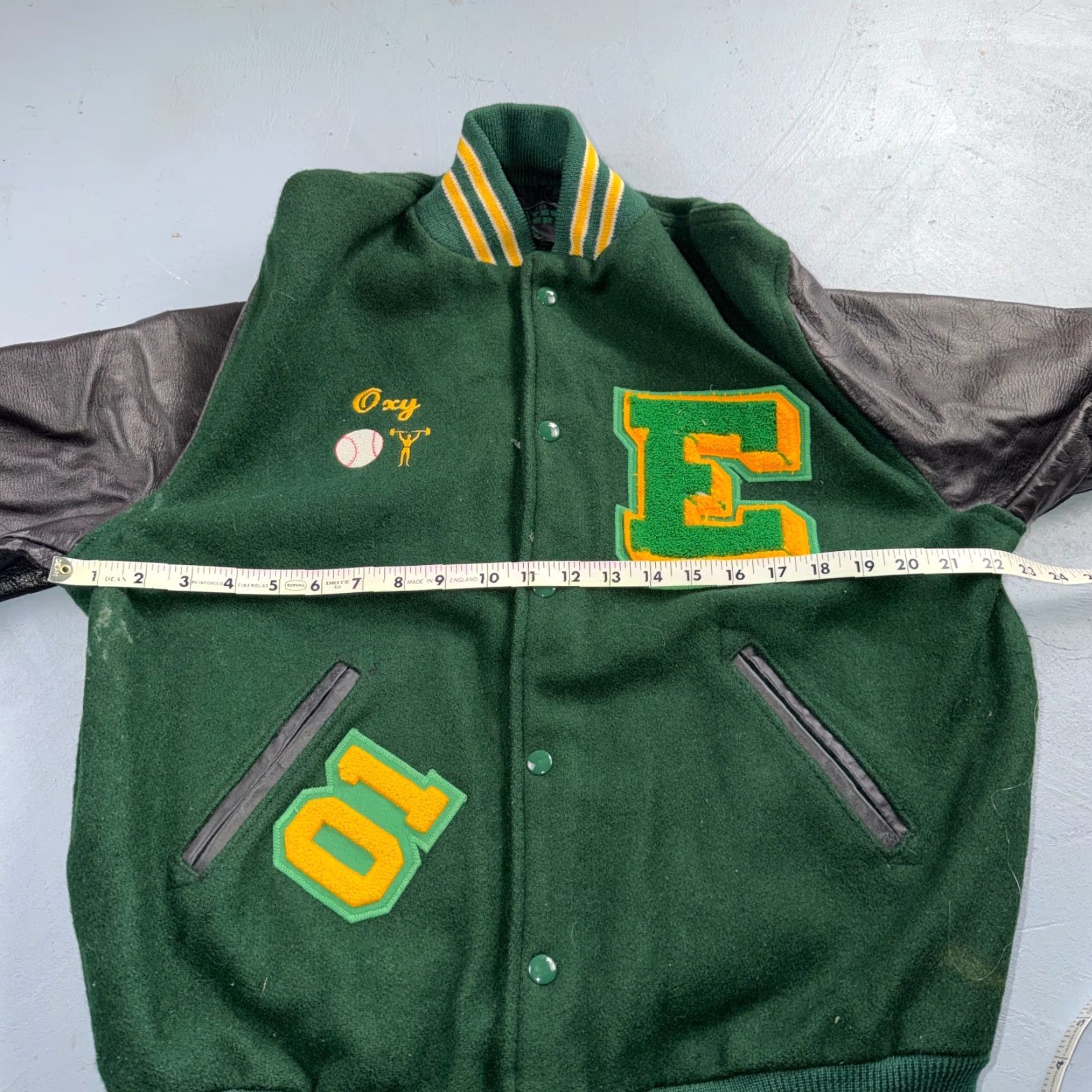 Evergreen VINTAGE Varsity Jacket 44 VTG Green Wool Leather Evergreen Plainsmen Chainstitch Mens Jacket 90s Green Size US S / EU 44-46 / 1 - 6 Thumbnail