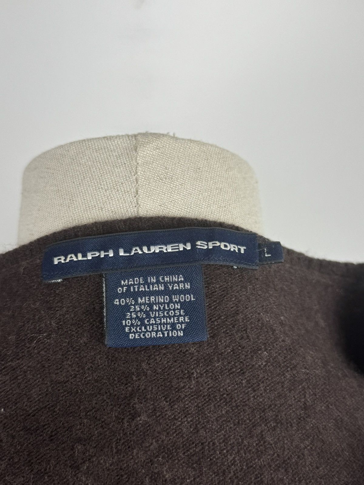 Polo Ralph Lauren × Vintage Women’s Vintage Ralph Lauren Sport Merino Wool V-Neck Size L Size L / US 10 / IT 46 - 5 Thumbnail