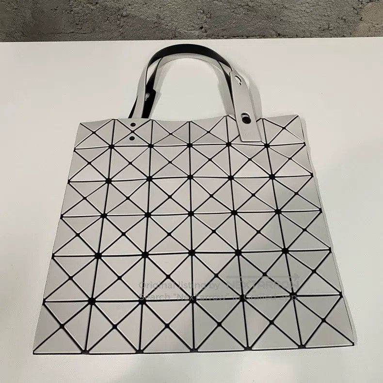 Issey Miyake Issey Miyake White Handbag Size ONE SIZE - 2 Thumbnail