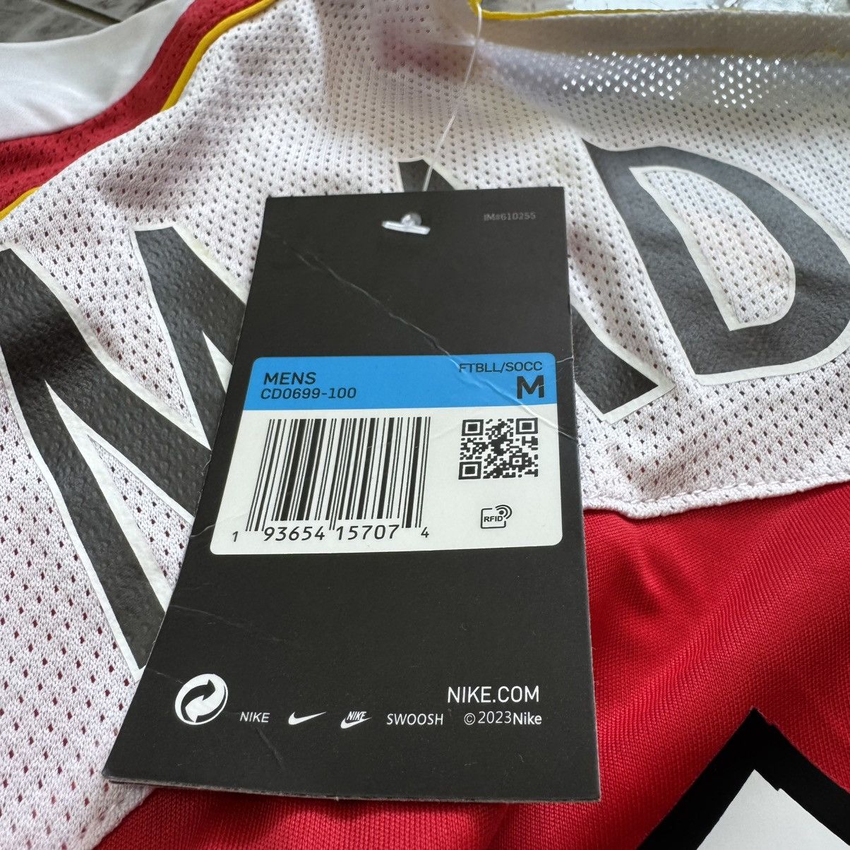 Nike Nike total 90 Arsenal Jersey Football Jersey Nike Size US M / EU 48-50 / 2 - 10 Thumbnail