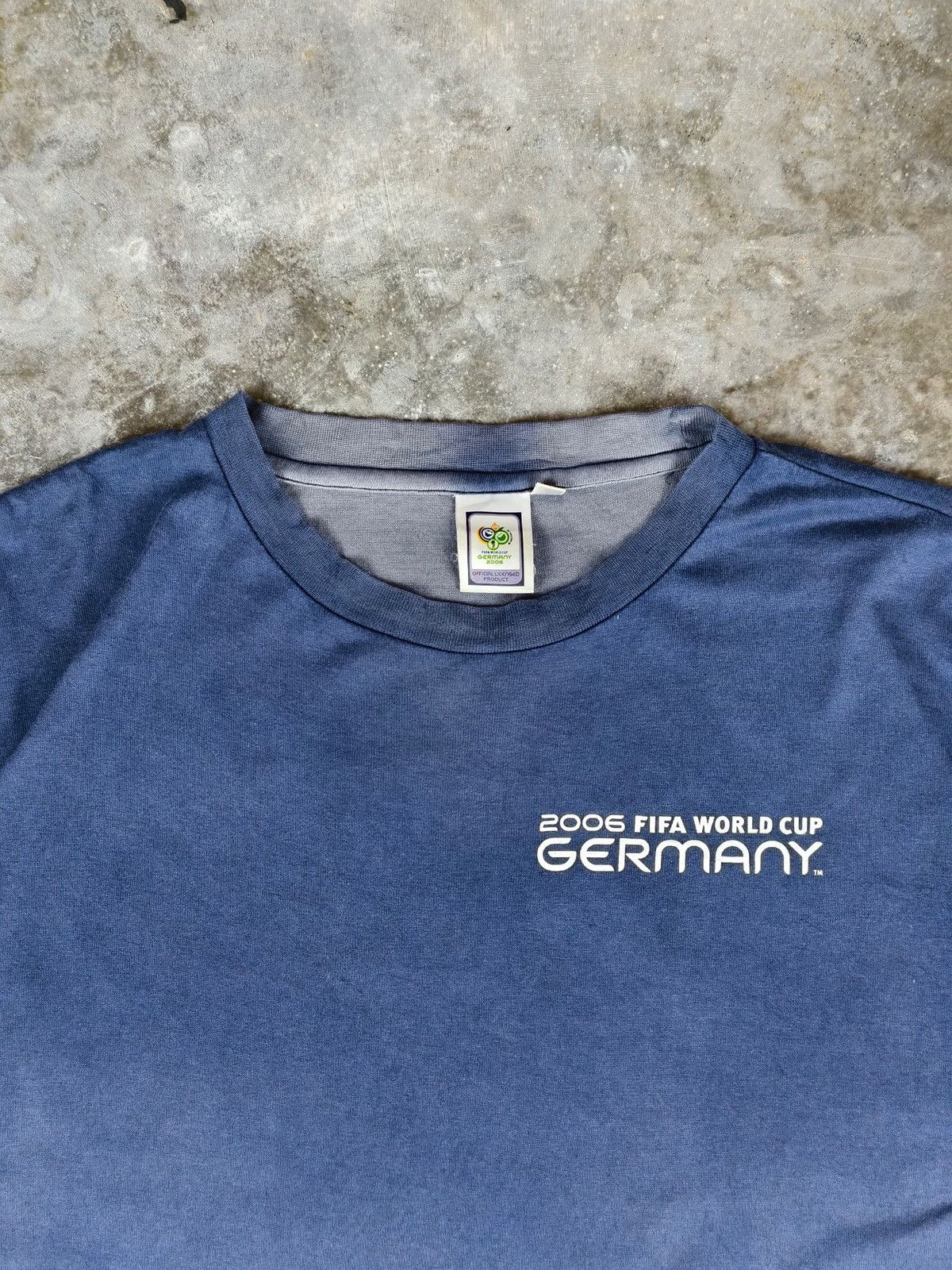 Vintage Vintage Fifa World Cup 2006 Germany Group F Japan T-Shirt Size US L / EU 52-54 / 3 - 3 Thumbnail