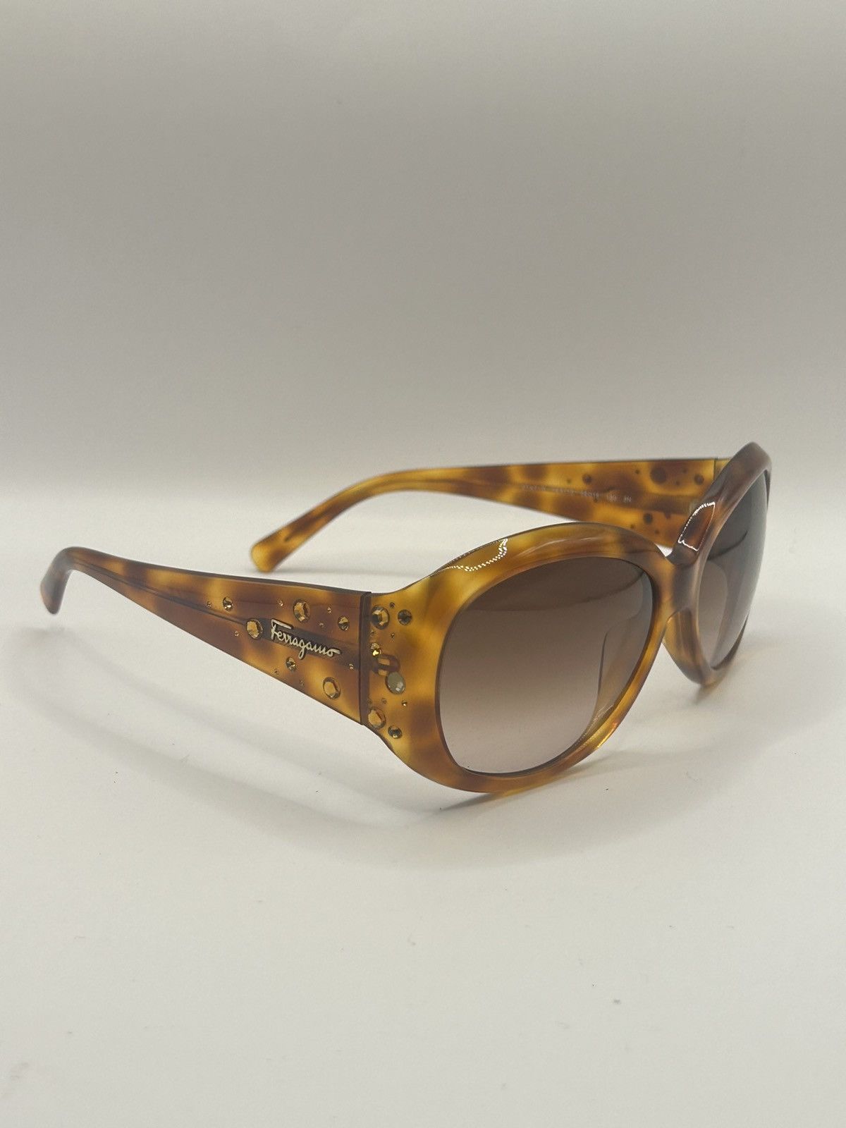 Salvatore Ferragamo Salvatore Ferragamo Sunglasses 2147-B Size ONE SIZE - 1 Thumbnail