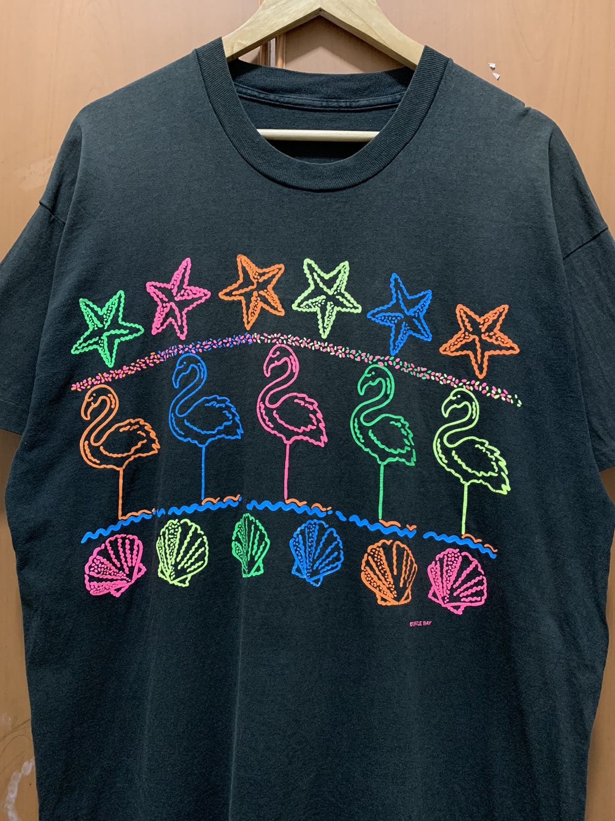 Vintage Vintage Turtle Bay T-Shirt Size US XL / EU 56 / 4 - 2 Thumbnail