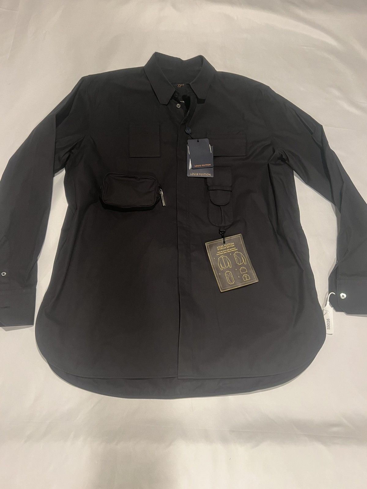 Louis Vuitton Louis Vuitton 3D shirt. L. $1490 Size US L / EU 52-54 / 3 - 8 Thumbnail