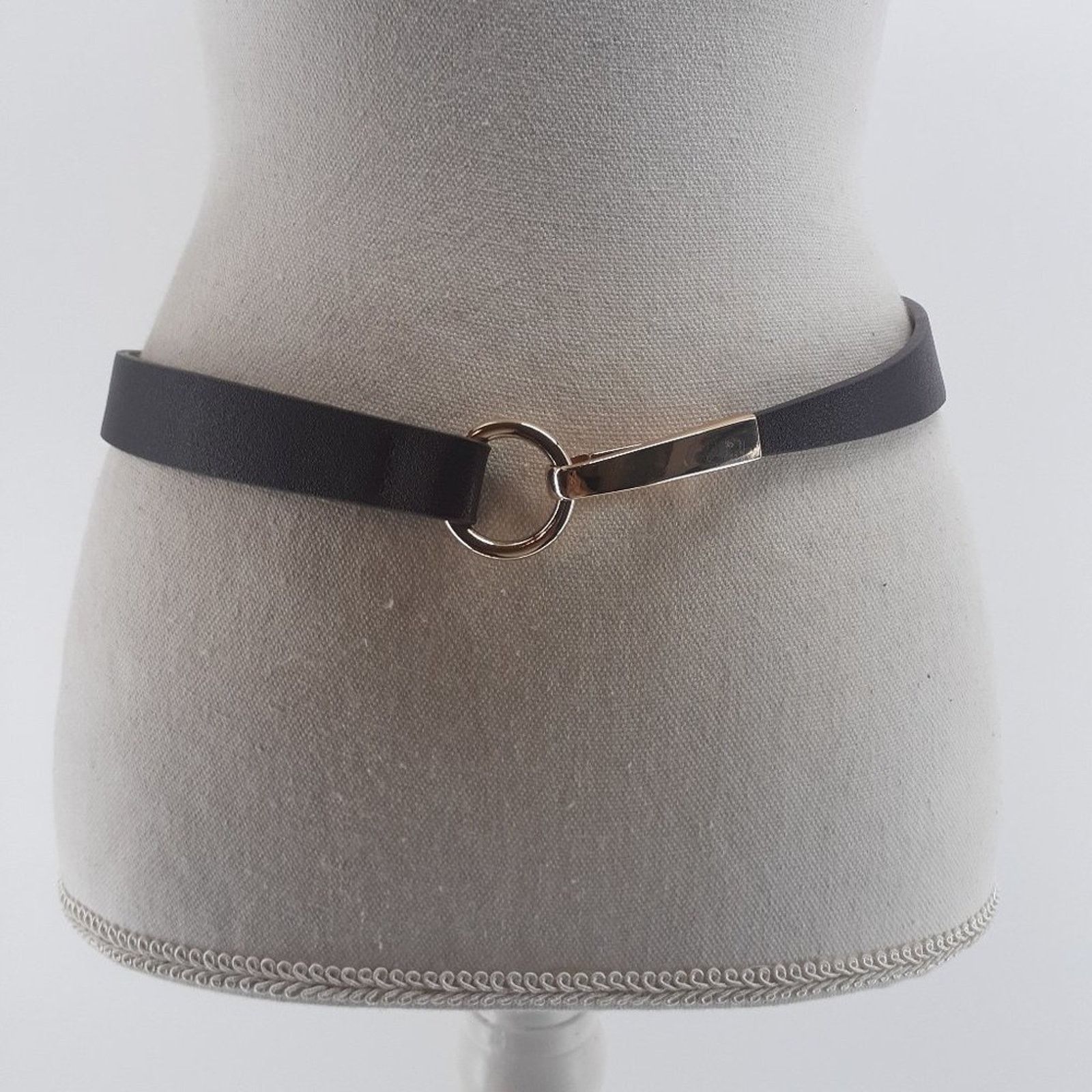 Ann Taylor Ann Taylor Loft Burgundy Red Faux Leather Gold Buckle Size S Size ONE SIZE - 1 Thumbnail