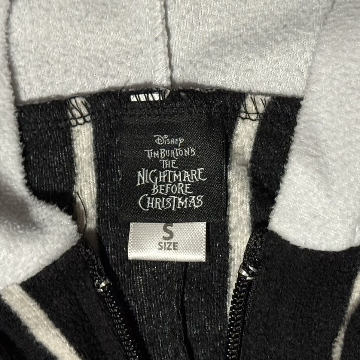 Disney Jack Skellington The Nightmare Before Christmas Onesie S Size US 29 - 9 Thumbnail