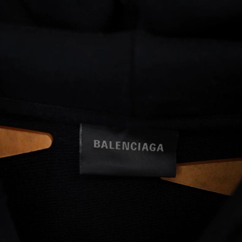 Balenciaga Balenciaga Black hooded sweater with graffiti letter logos Size US M / EU 48-50 / 2 - 3 Thumbnail