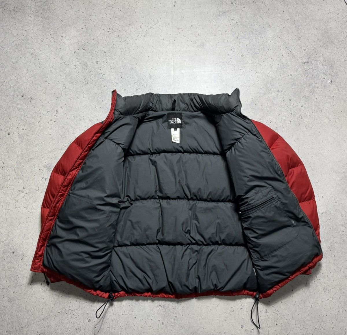 The North Face The North Face Nuptse 700 TNF Down Puffer Jacket Vintage Size US L / EU 52-54 / 3 - 6 Thumbnail