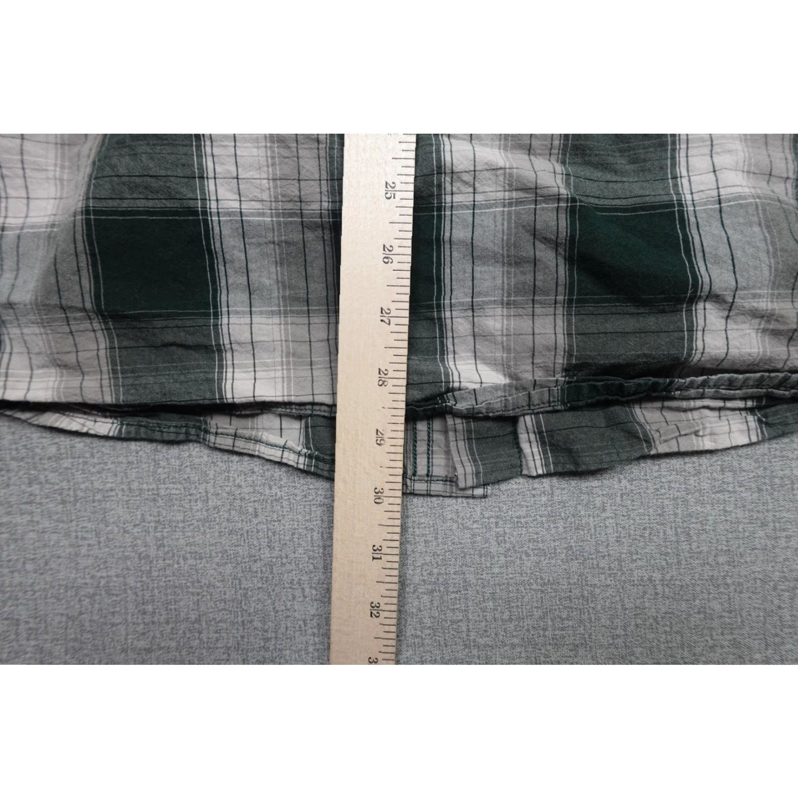 Carhartt VINTAGE Carhartt Button Down Mens Large Green Plaid Relaxed Fit Long Sleeve Flannel Work Size US L / EU 52-54 / 3 - 7 Thumbnail