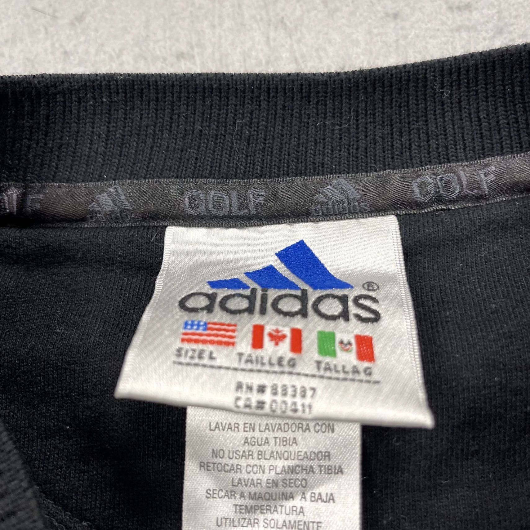 Adidas VINTAGE adidas Golf Sweater Vest Mens Large Black Ribbed Cotton Knit 90s Size US L / EU 52-54 / 3 - 3 Thumbnail