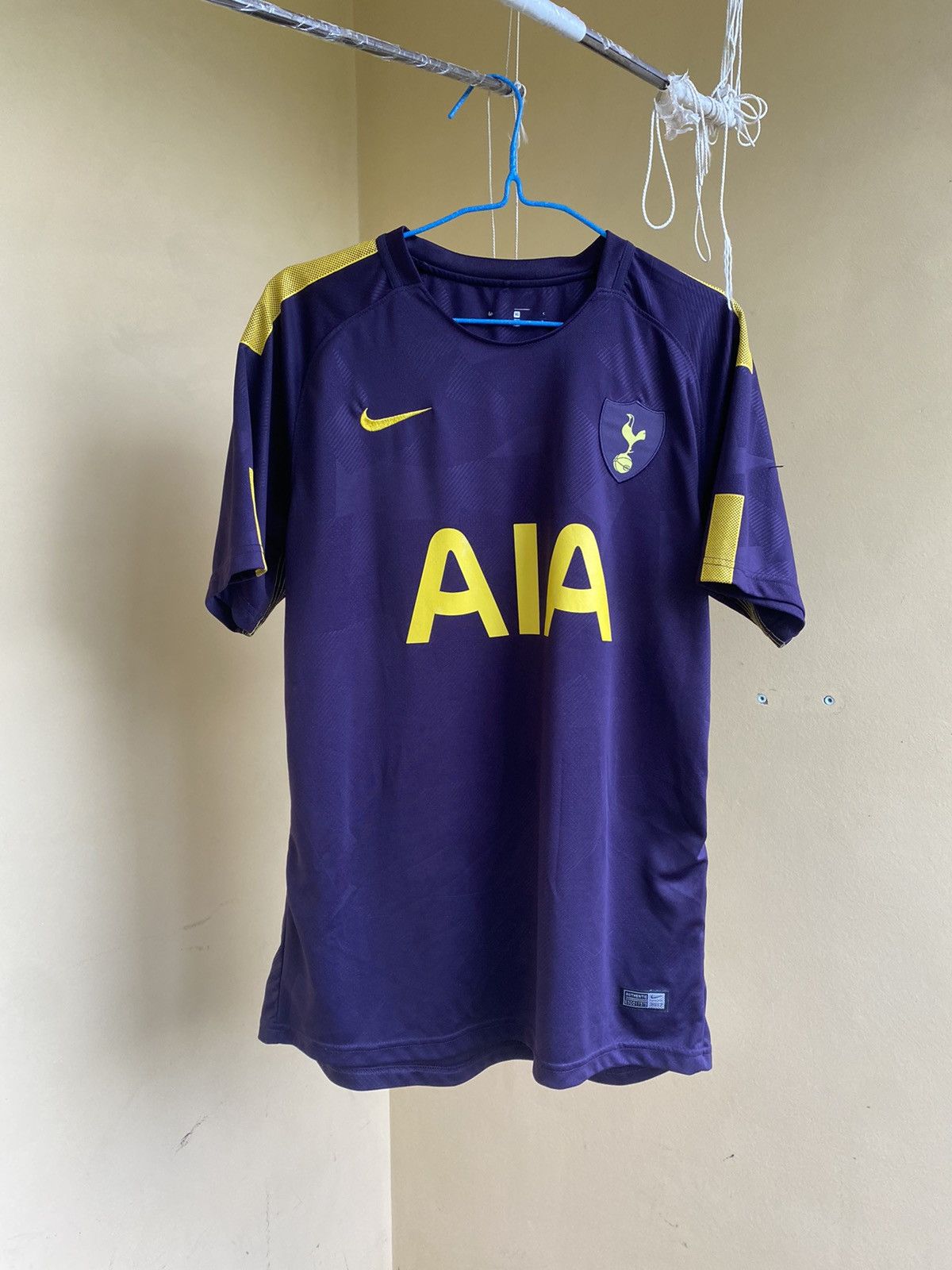 Nike Nike Tottenham Hotspur 2017-2018 Third jersey Size US XL / EU 56 / 4 - 1 Thumbnail