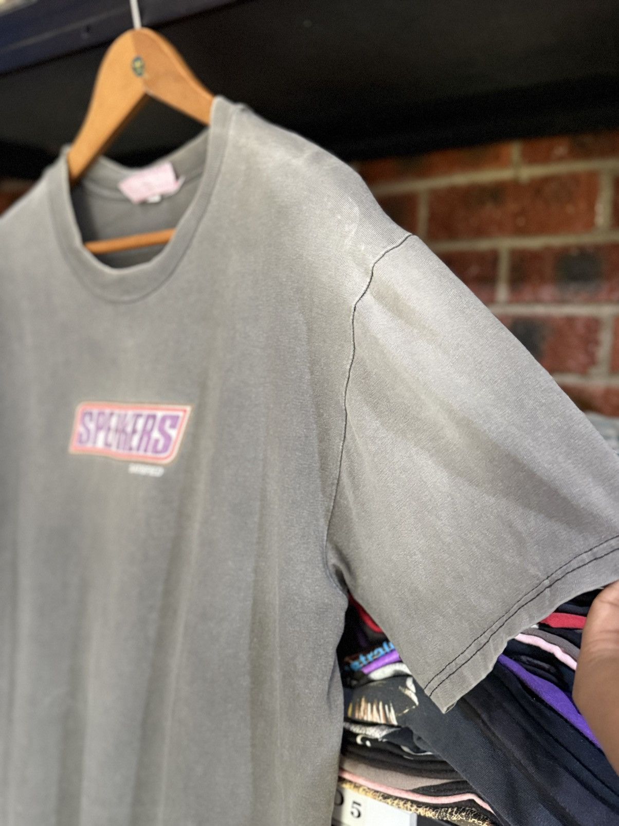Girl Skateboards Thrashed Vintage 90s SPEAKERS SATISFIED BOX Fine Tuning Tee Size US L / EU 52-54 / 3 - 7 Thumbnail