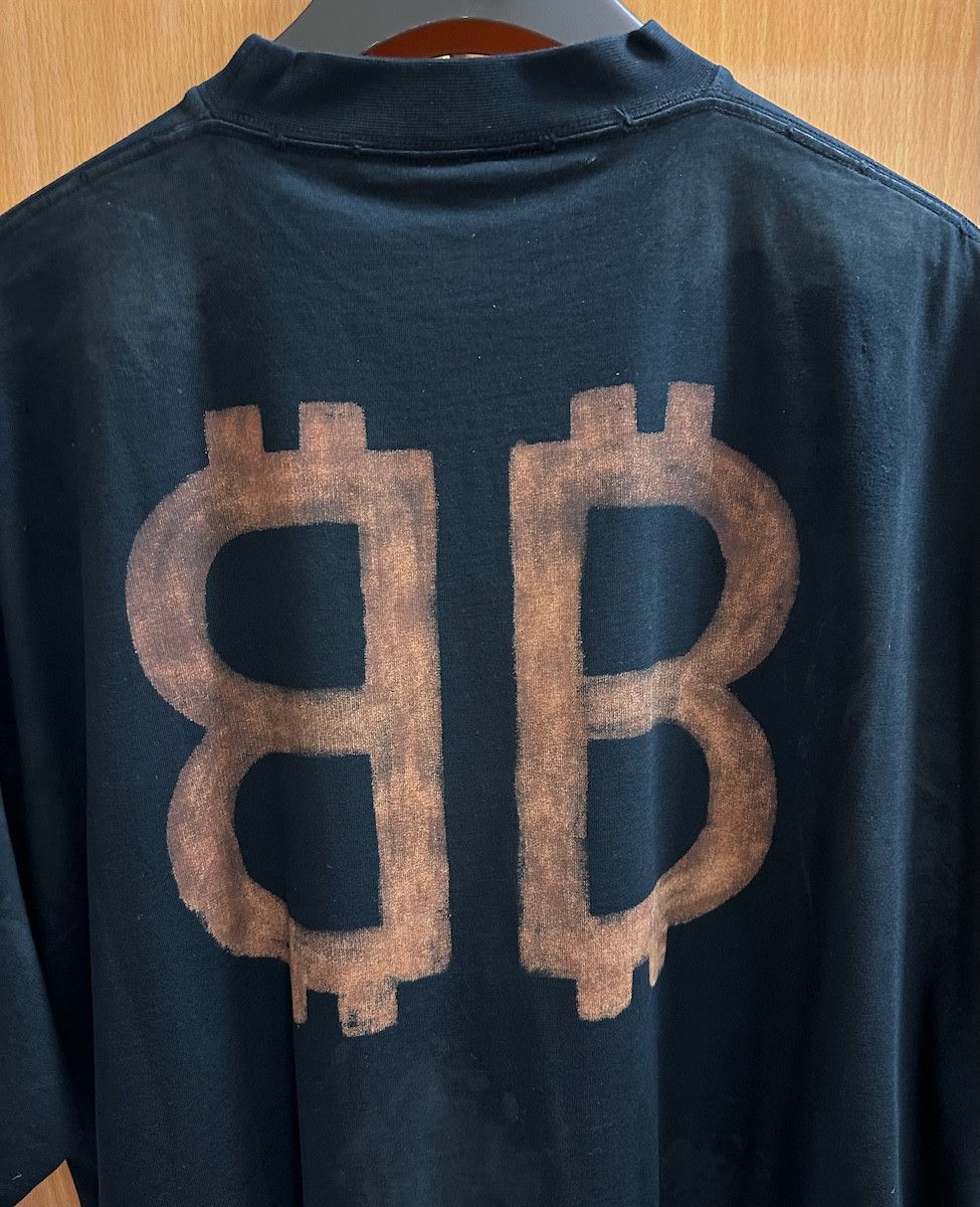 Balenciaga Balenciaga 23FW Crypto T-shirt in Black Faded Size US XL / EU 56 / 4 - 4 Thumbnail