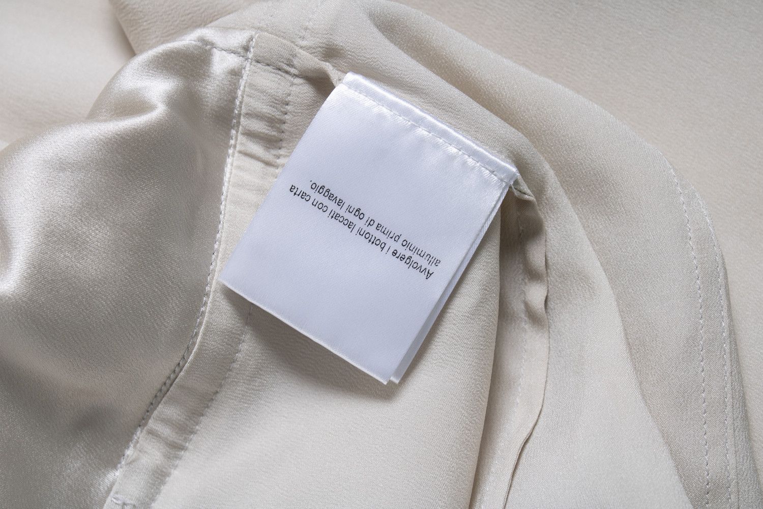 Gucci Gucci, Hysteria beige silk blouse Size XS / US 0-2 / IT 36-38 - 6 Thumbnail