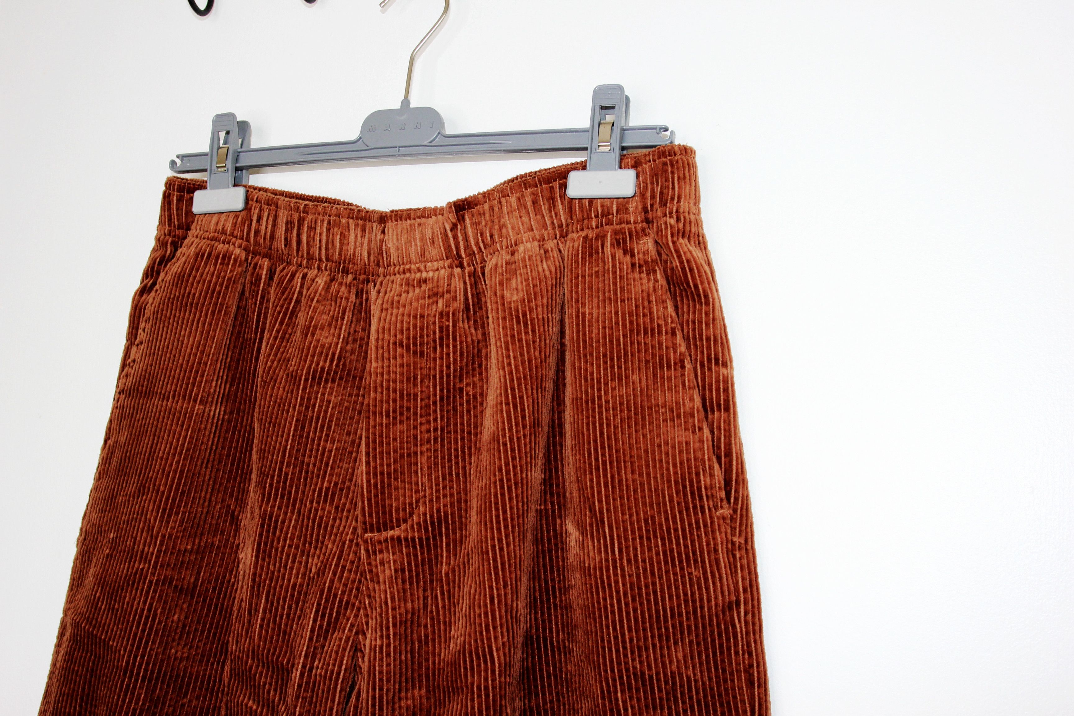 Wood Wood BNWT SS25 WOOD WOOD BRETT CORDUROY SHORTS M Size US 32 / EU 48 - 4 Thumbnail