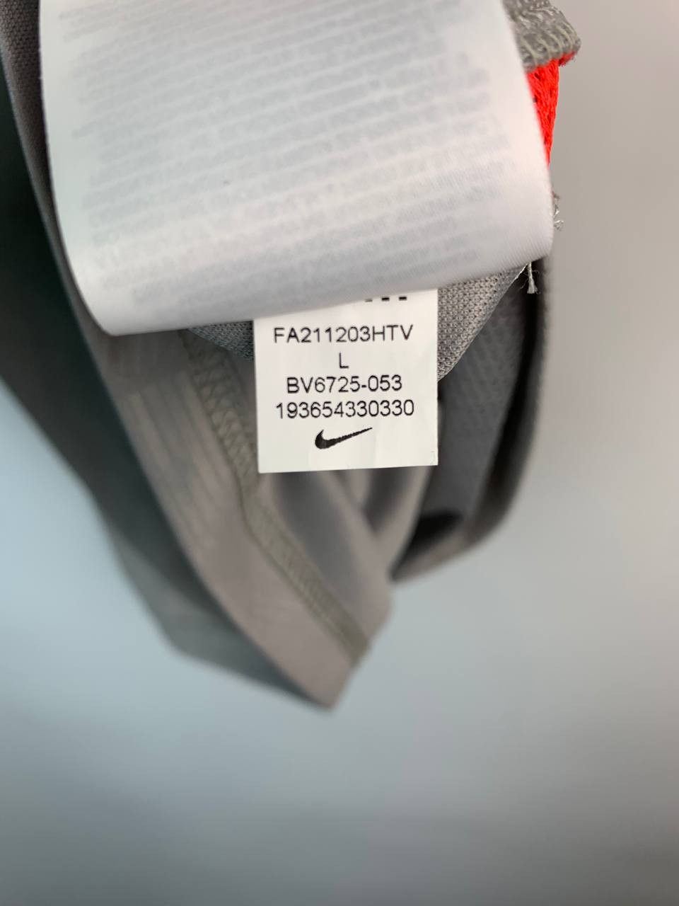 Nike BSC YOUNG BOYS 2020 2021 AWAY FOOTBALL SHIRT SOCCER JERSEY Size US L / EU 52-54 / 3 - 5 Thumbnail