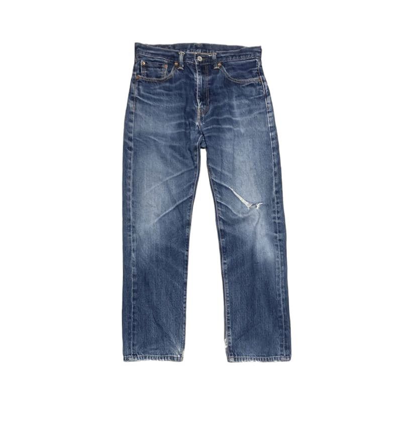 image of Distressed Denim x Levis Vintage Levis 505 Faded Blue Jeans Distressed in Blue Denim (Size 31)
