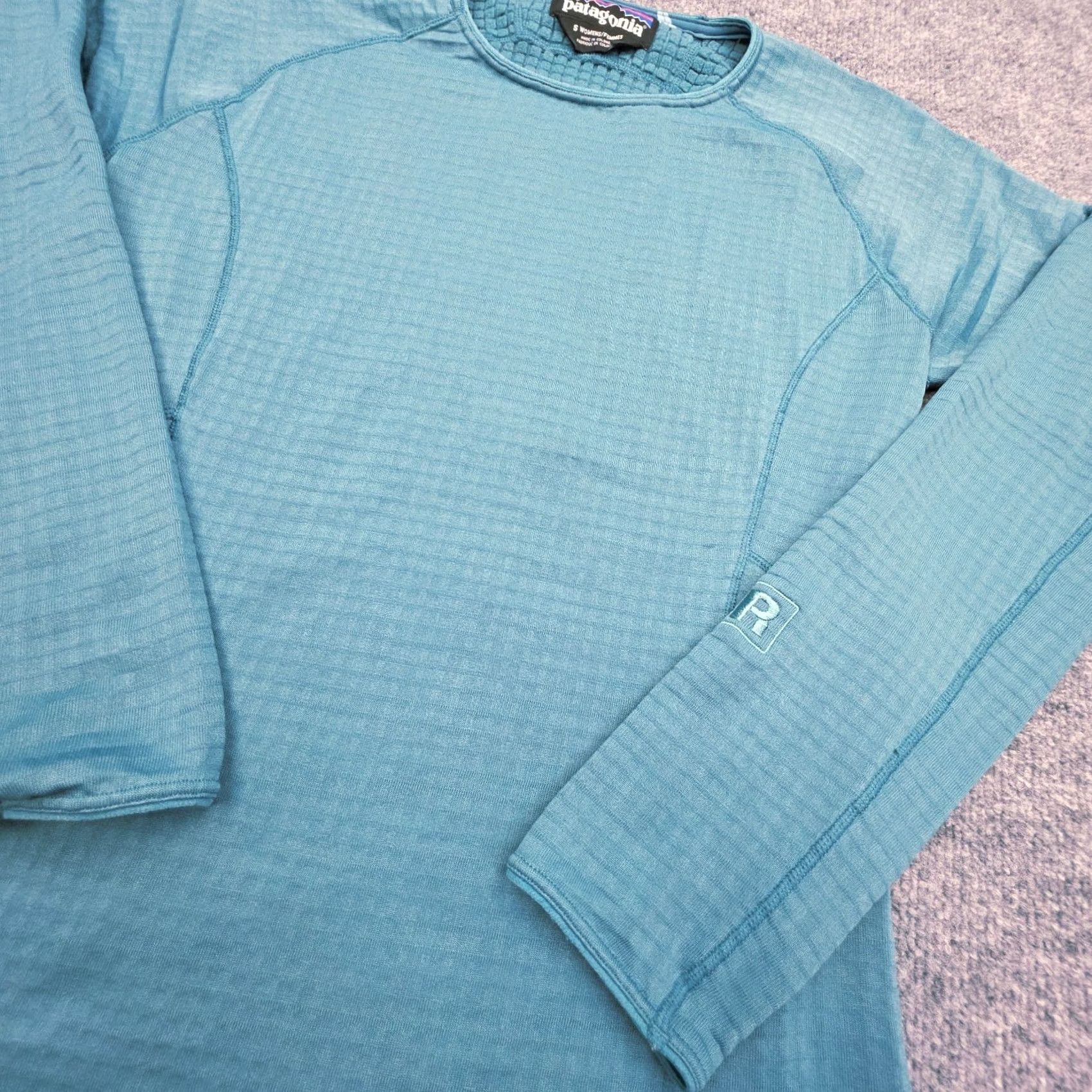 Patagonia Patagonia R1 Crew Neck Fleece Pullover Women's Small Blue-Green Tate Waffle 1/4 Zip Hiking Activewear Regular Bodice Size S / US 4 / IT 40 - 2 Thumbnail