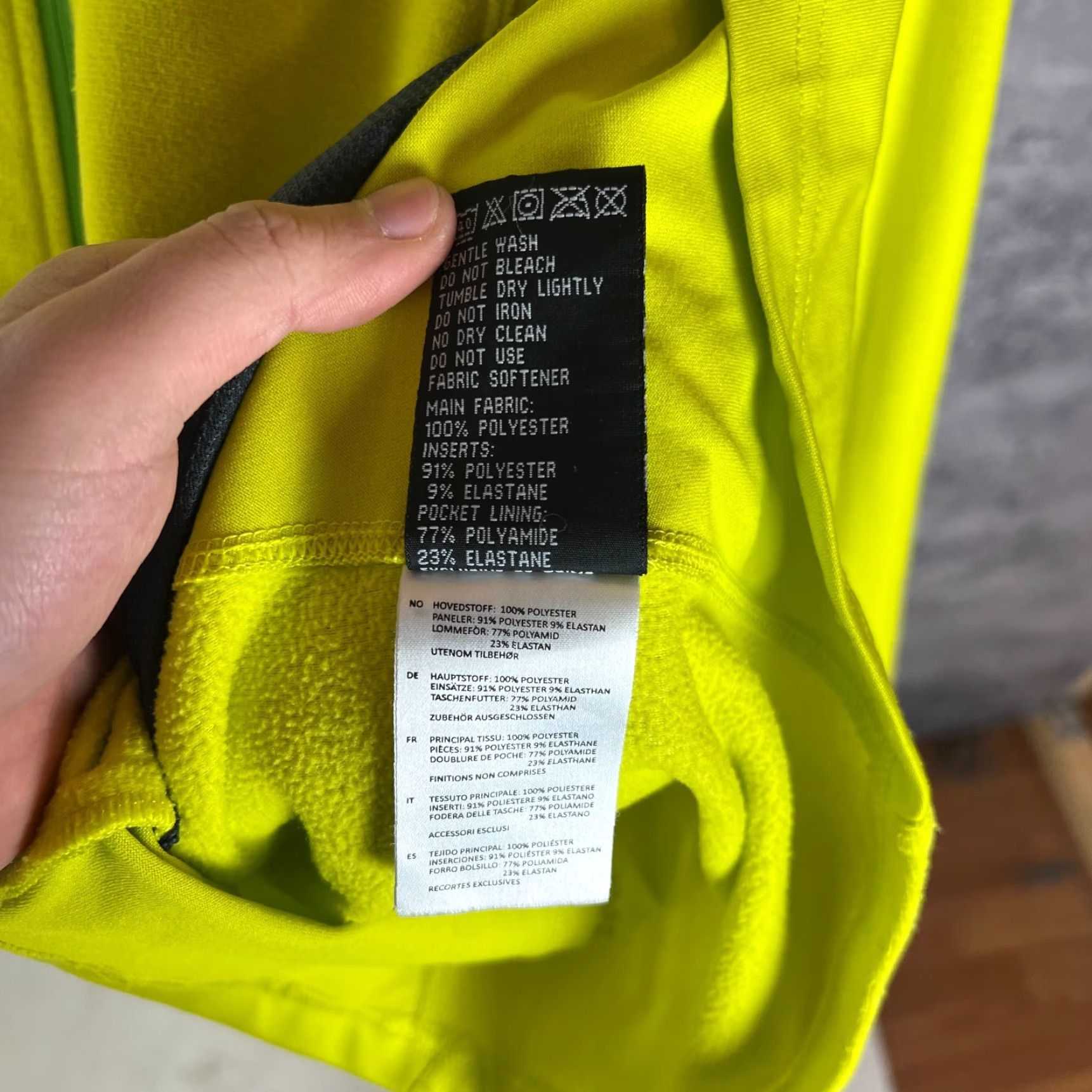 Vintage Norrona Jacket Yellow Palm Warm1 Size S Men's Polyester Outer Shell Jacket Size US S / EU 44-46 / 1 - 6 Thumbnail