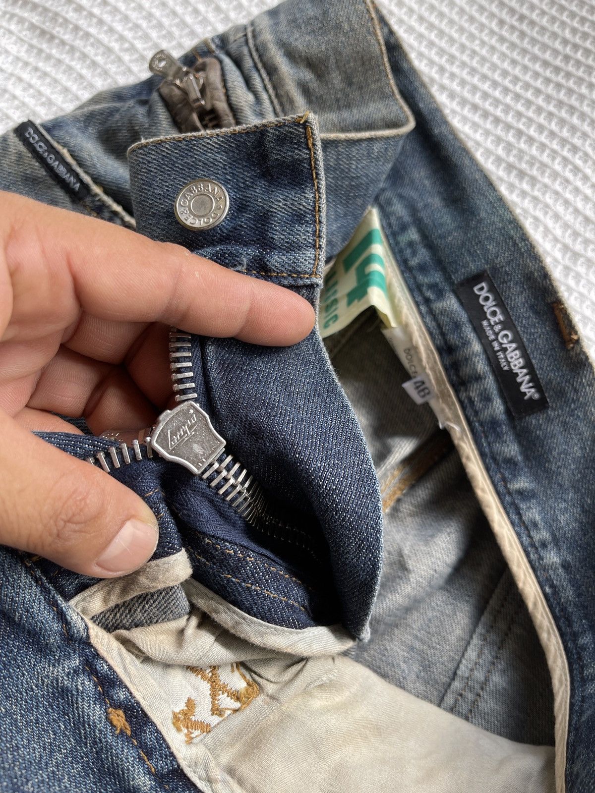 Dolce & Gabbana Last Drop🔥Rare🔥Dolce & Gabbana 14 Classic Distressed Jeans Size US 35 - 4 Thumbnail