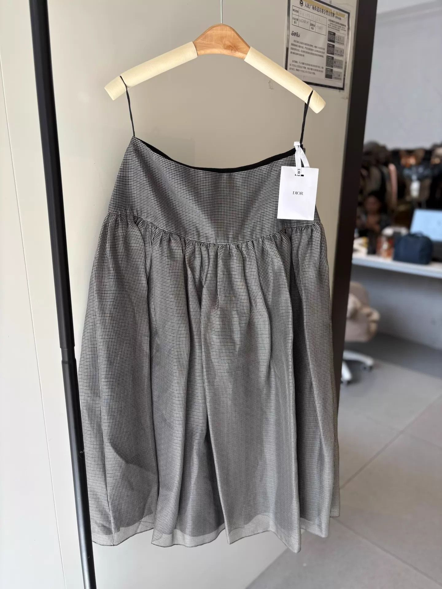 Dior Dior 100% Mulberry Silk Fine Check Skirt 38 NWT Size 27" / US 4 / IT 40 - 1 Thumbnail