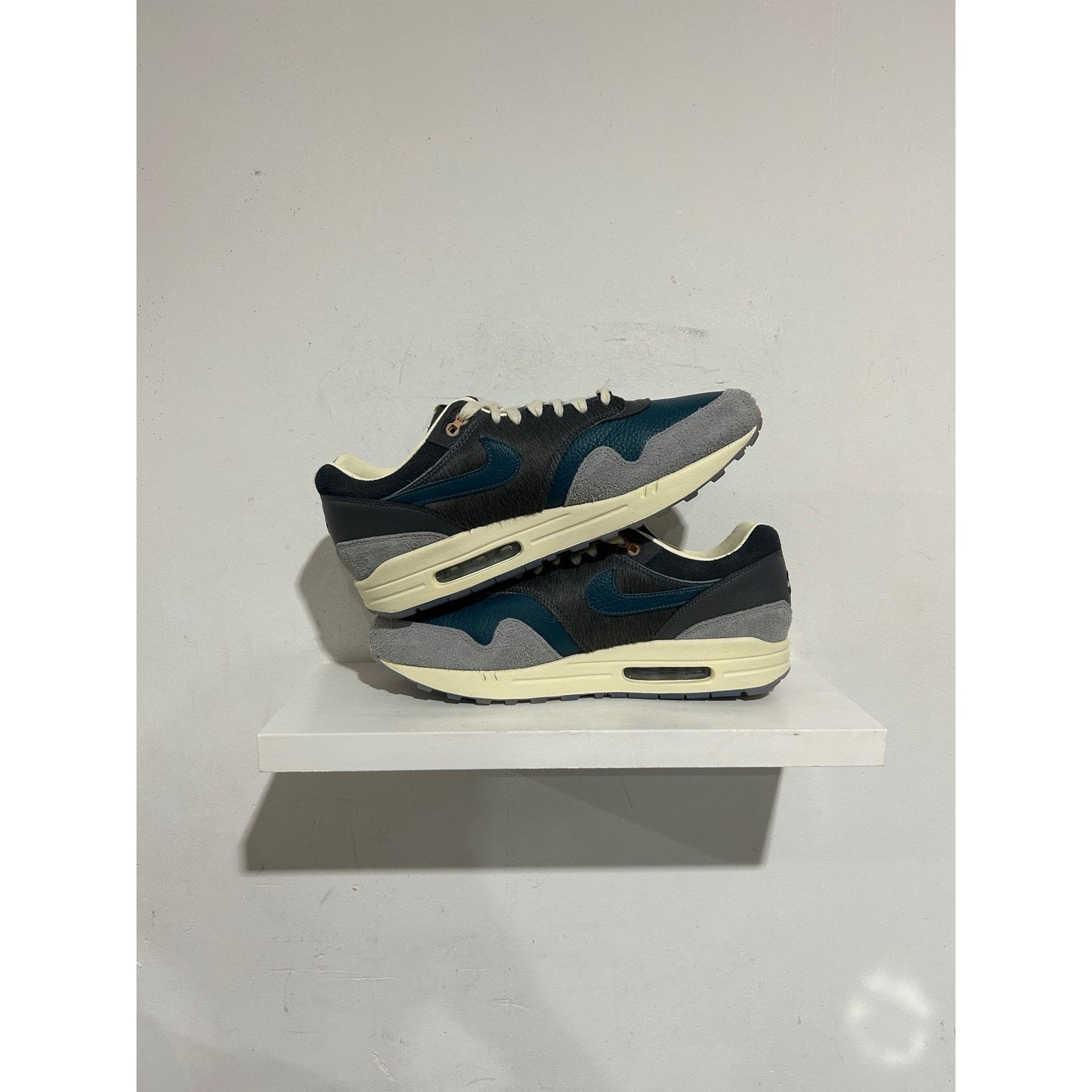 Nike NIKE AIR MAX 1 KASINA WON-ANG GREY SIZE 12 PREOWNED Size US 12 / EU 45 - 2 Thumbnail