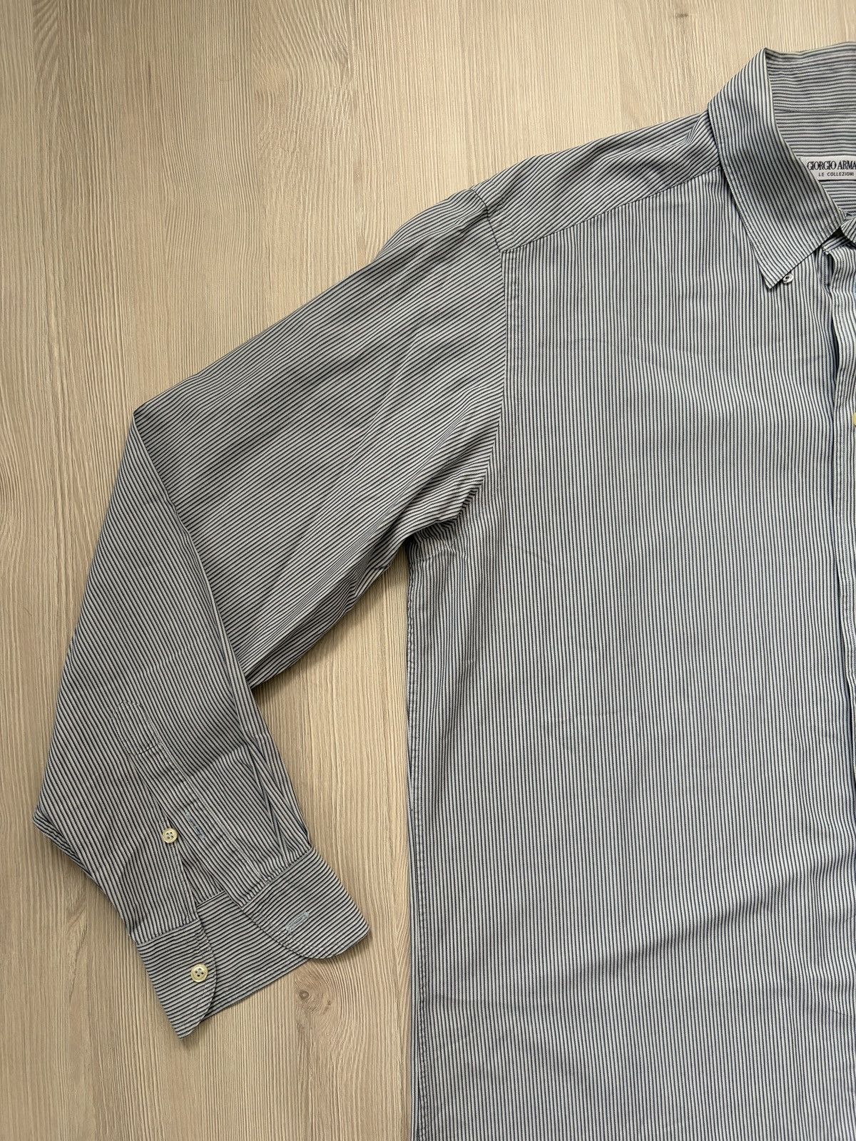 Giorgio Armani Giorgio Armani Pinstripe White Gray Shirt Size US L / EU 52-54 / 3 - 8 Thumbnail