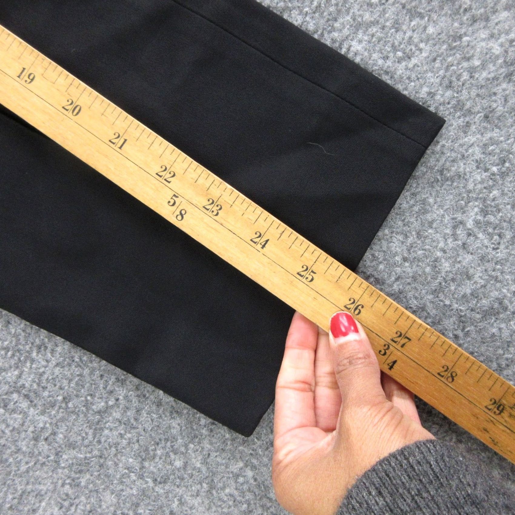 Vintage Céline Dress Pants Womens 38 Black Crepe Straight Leg Contrast Waist Italy Dress Pants Women 38 Black Crepe Straight Leg Contrast Waist Italy Size 26" / US 2 / IT 38 - 3 Thumbnail