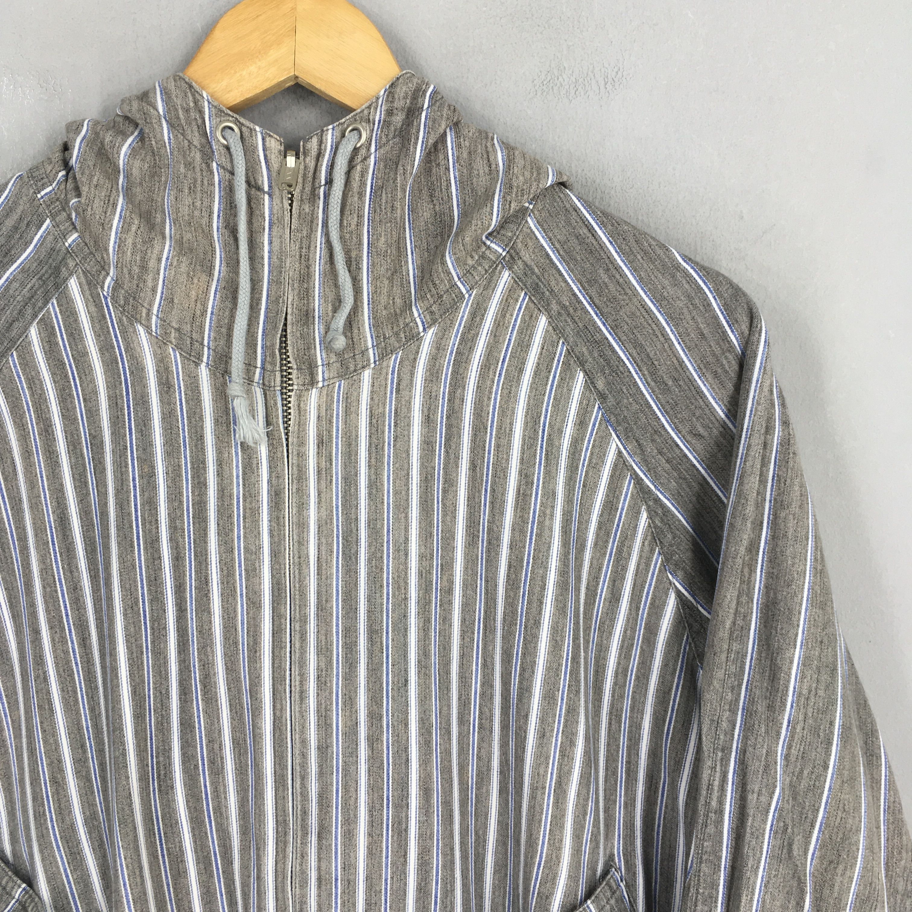 Issey Miyake Vintage 80s Issey Sport IS Carelabel Sweatshirt Large Size US L / EU 52-54 / 3 - 4 Thumbnail