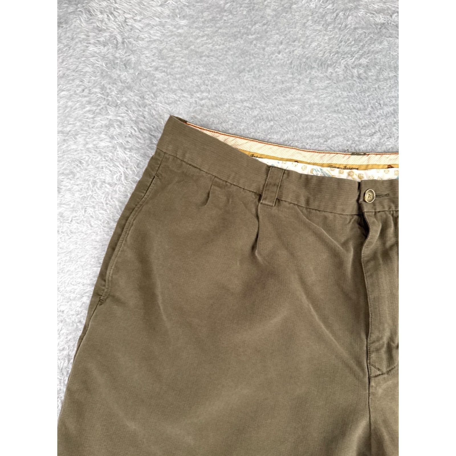 Tommy Bahama VINTAGE not applicable; Remove. Size US 36 / EU 52 - 4 Thumbnail