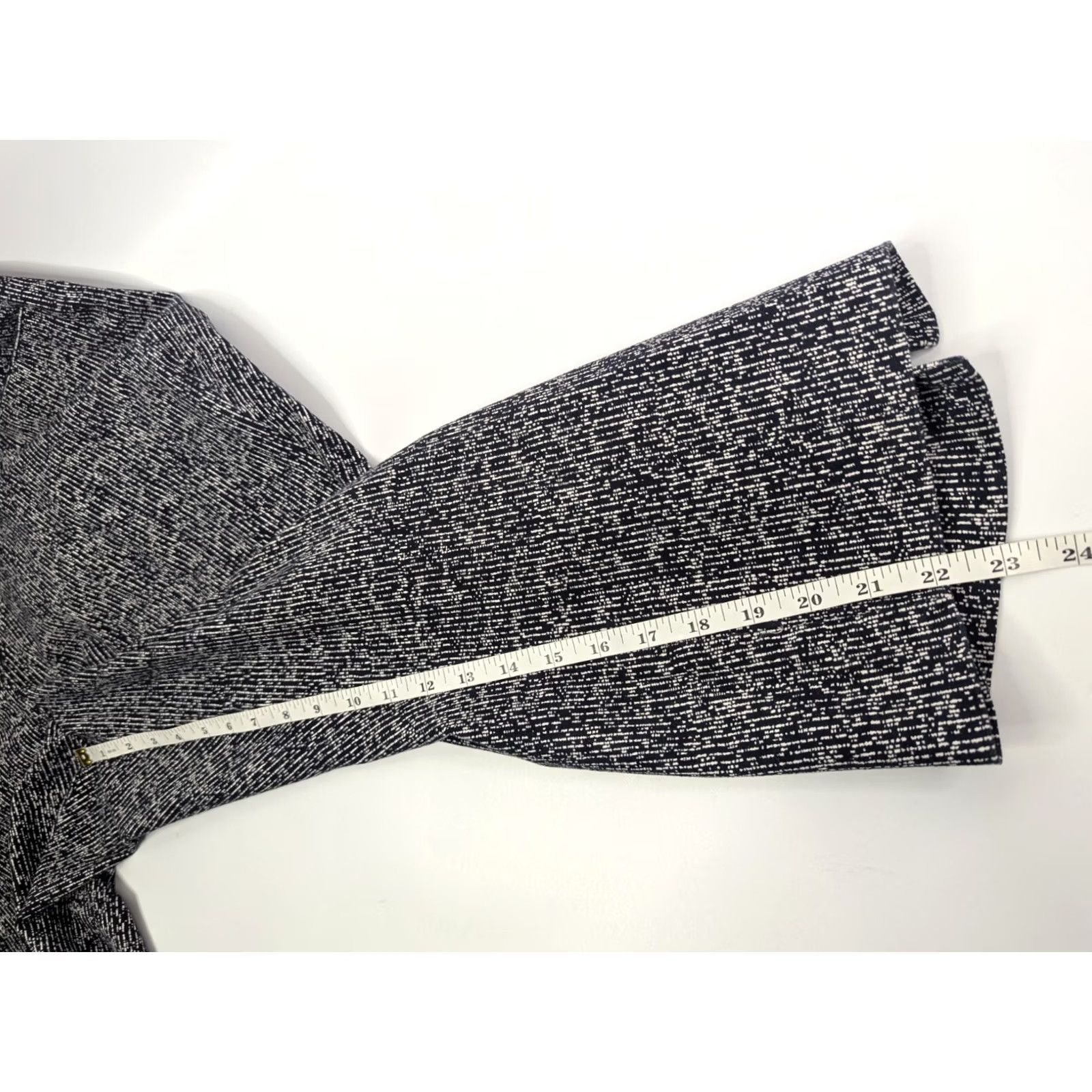 Vintage VINTAGE Lane Bryant Woman's The Allie Pant Cropped Navy 22 Plus Blue Summer Floral Straight Womens Size 40" / US 18 - 5 Thumbnail
