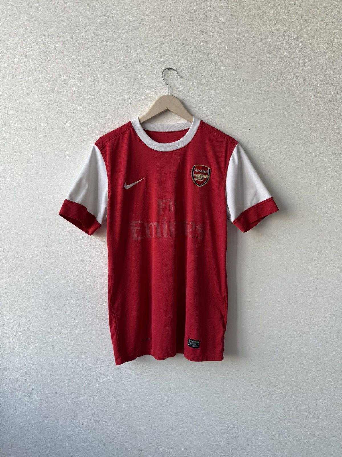 Nike × Vintage Nike Arsenal 2010/2011 Home Football Jersey Size US M / EU 48-50 / 2 - 2 Thumbnail