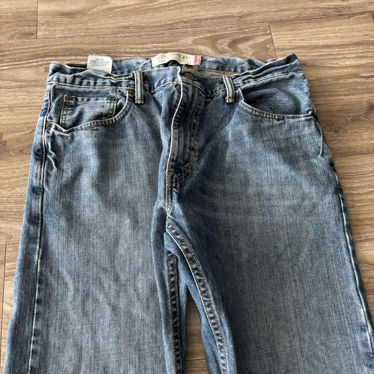 Levi's Crazy Vintage Y2K/2000s Levis Medium Wash Essential Denim Jeans! 32x33 Size US 32 / EU 48 - 5 Thumbnail