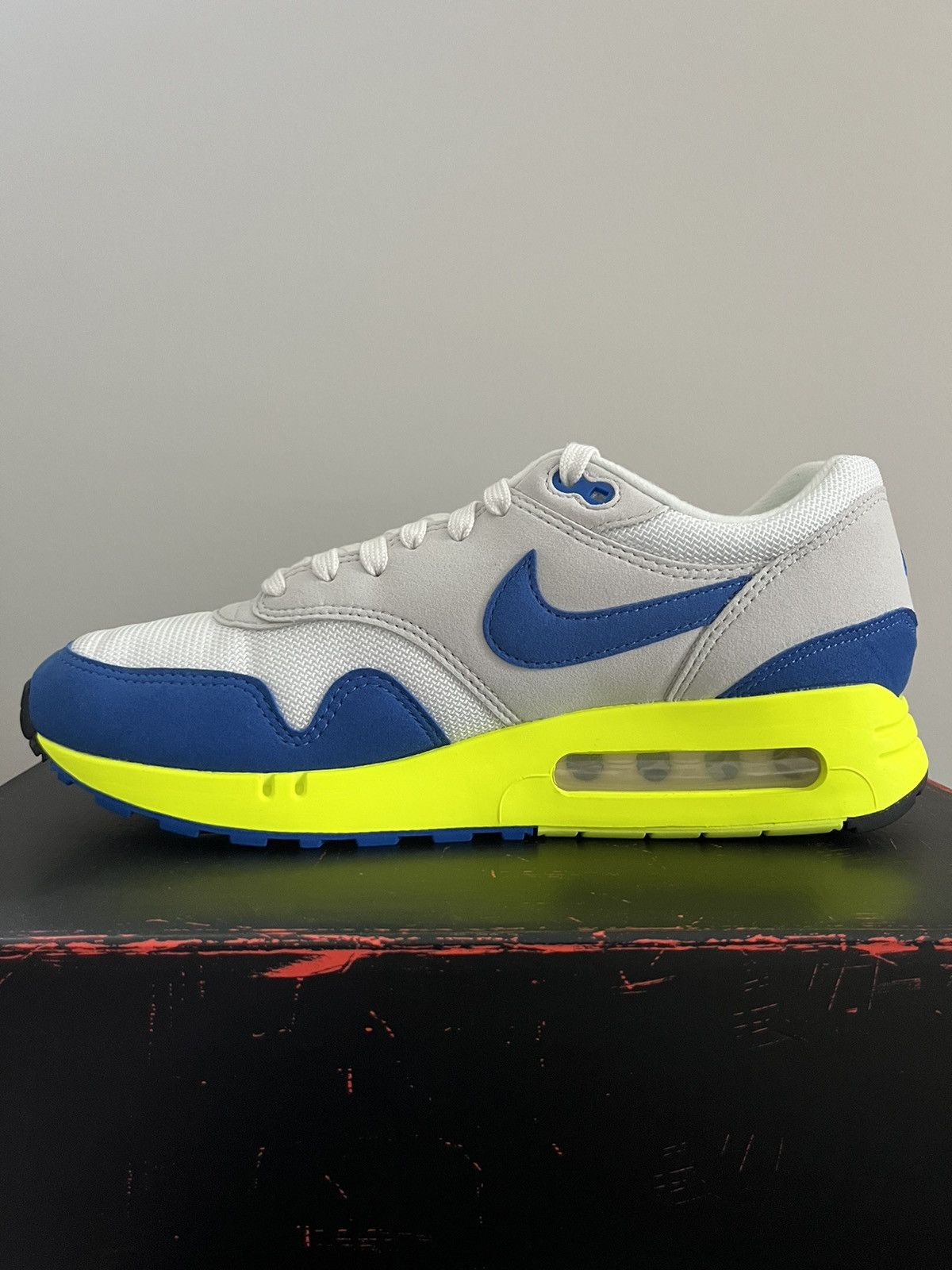 Nike Nike Air Max 1 '86 OG Big Bubble Air Max Day Royal Blue/Volt Size US 9.5 / EU 42-43 - 8 Thumbnail