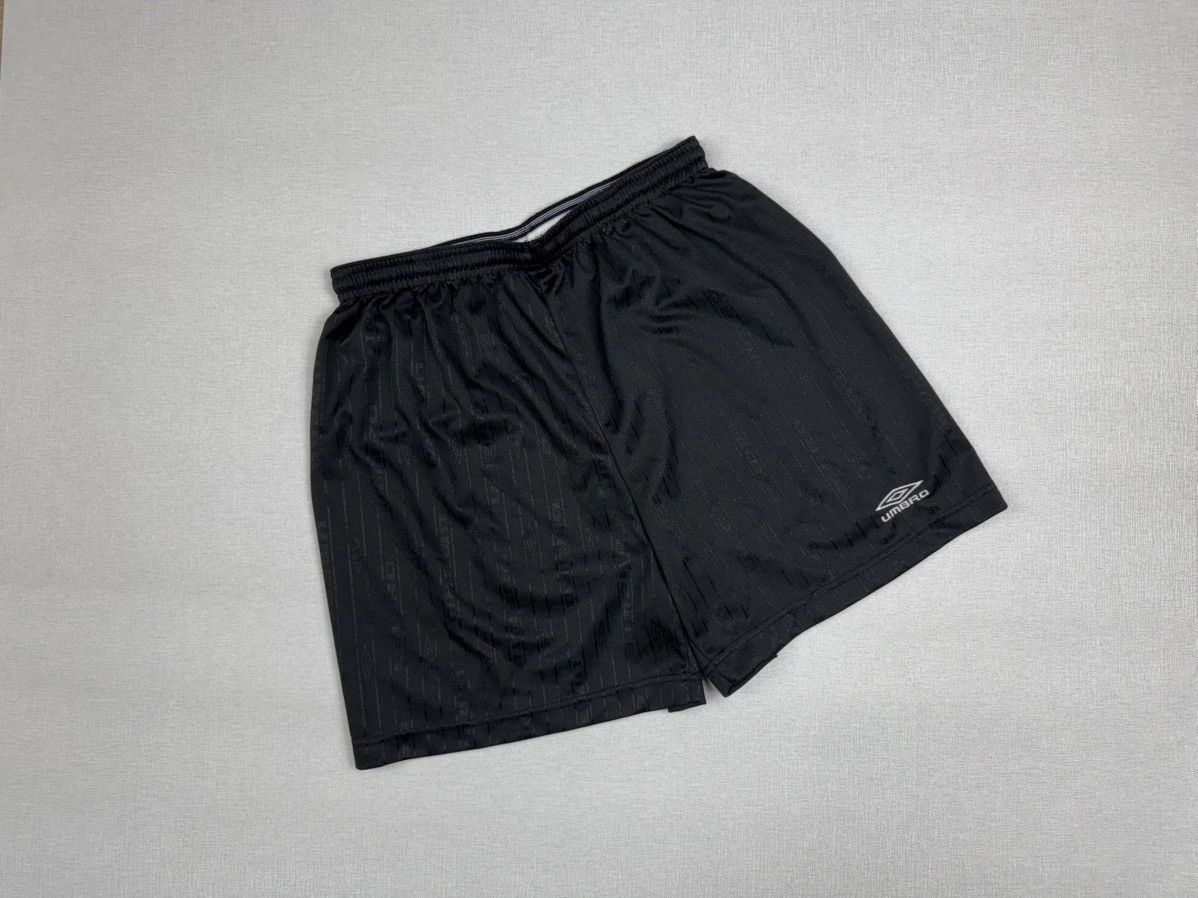 Umbro × Vintage Men’s Vintage Umbro Monogram Soccer Football Shorts size M Size US 32 / EU 48 - 1 Thumbnail