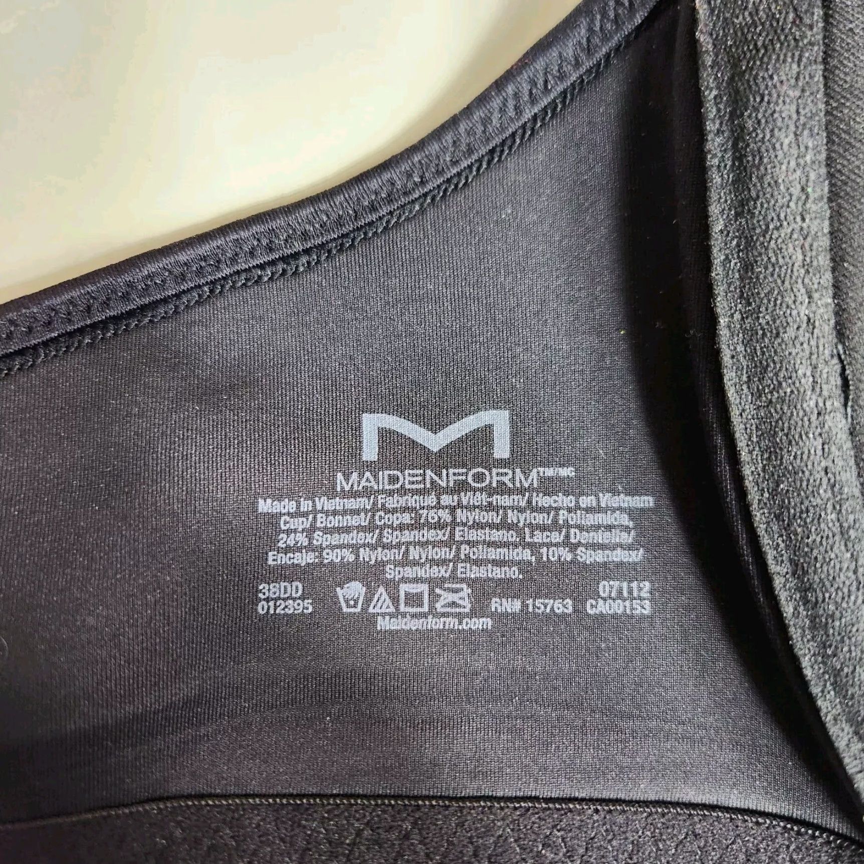Vintage Maidenform One Fab Fit Bra Shirt Racerback Full Coverage 38DD Black Womens Regular DD Front Closure Lace RN 07112 Size ONE SIZE - 7 Thumbnail